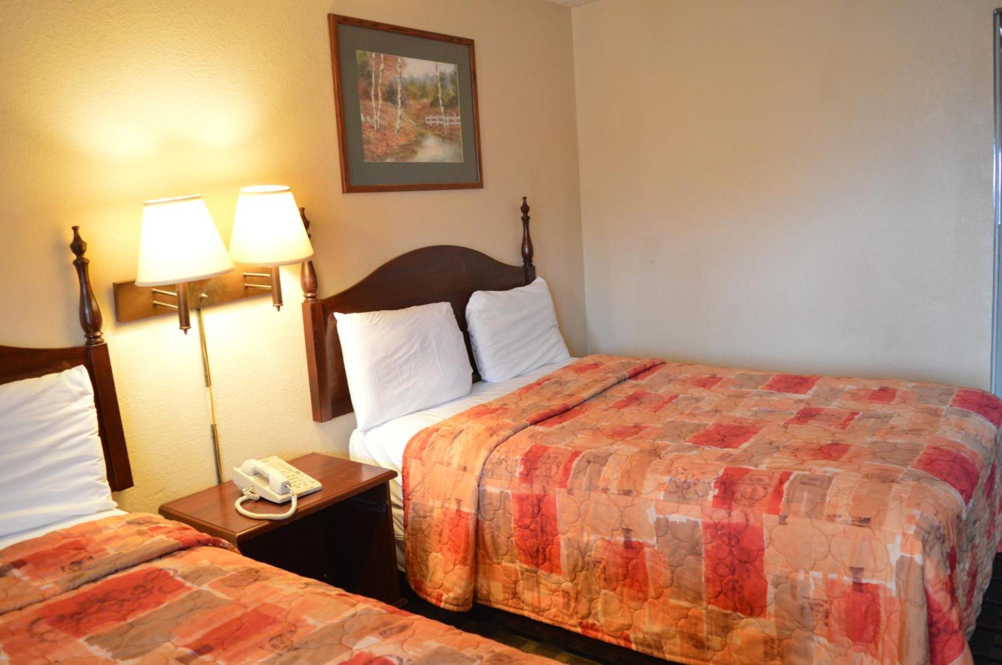 Double Room with Two Double Beds - Smoking