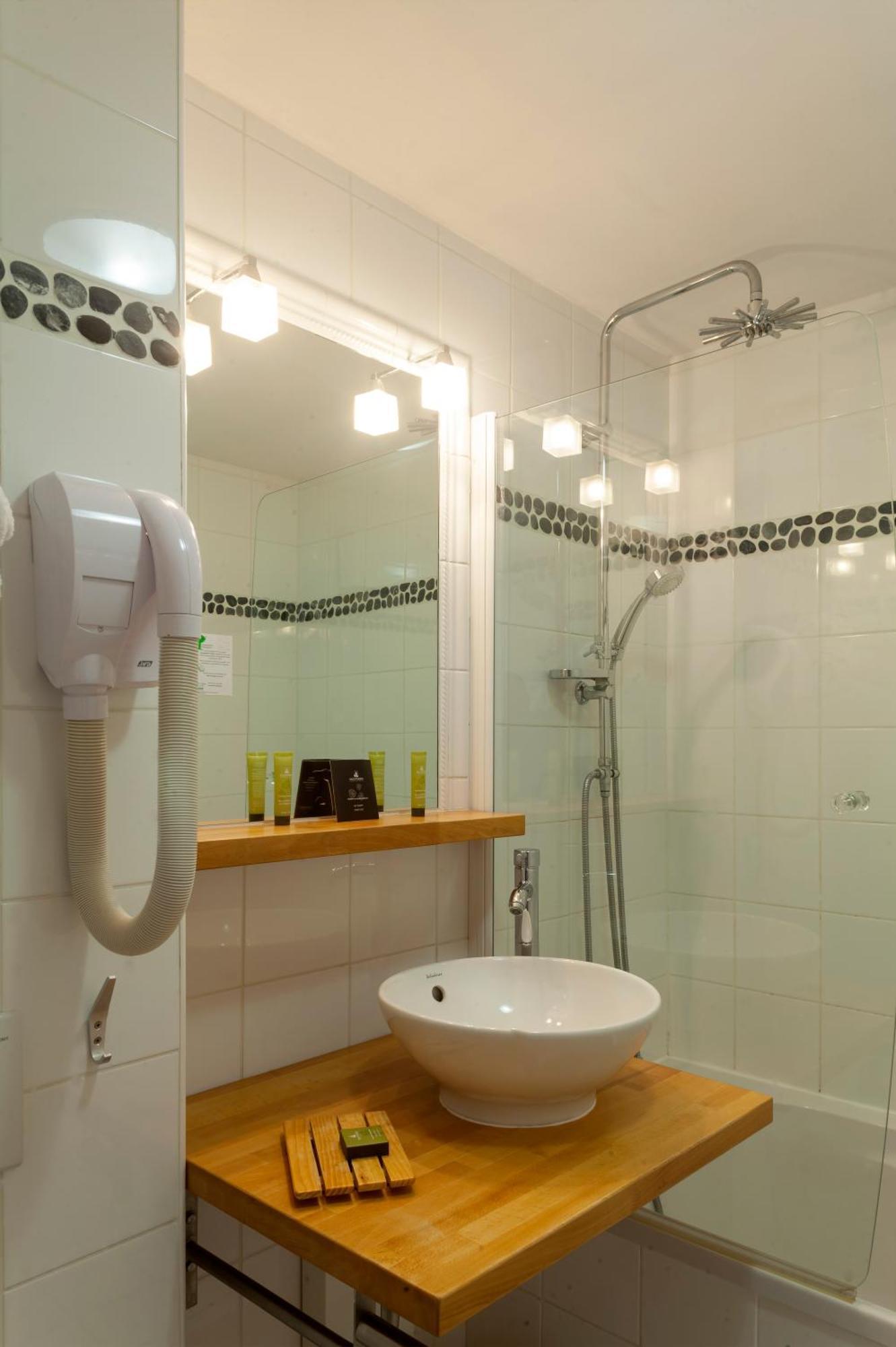 Superior Double Room,1574685335:JPEG