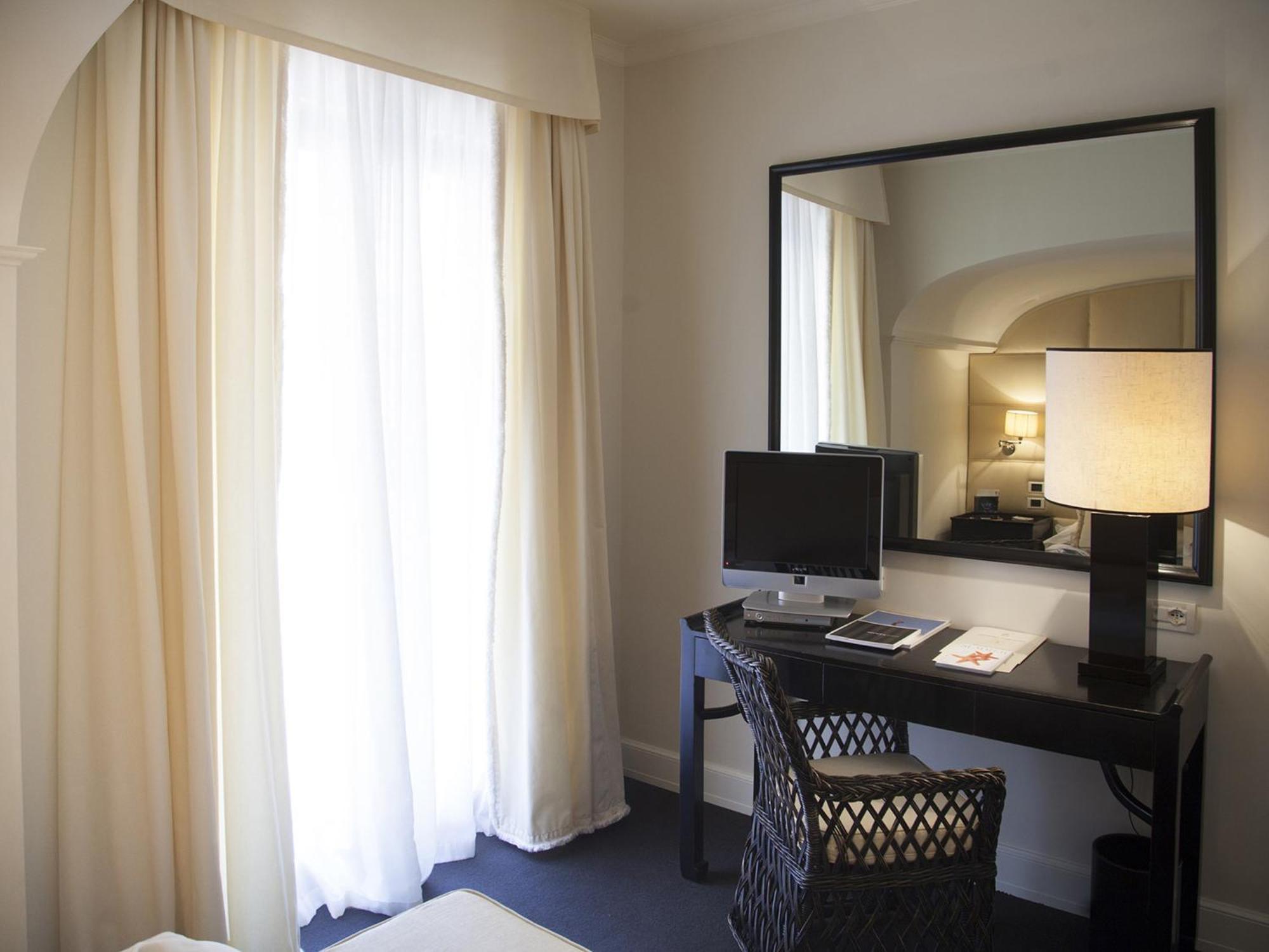 Junior Suite,692994057:JPEG