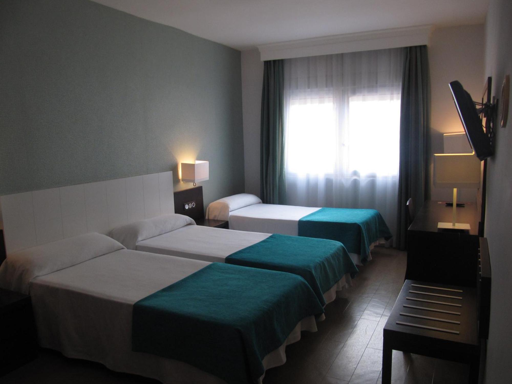 Double Room Extra Bed,693076824:JPEG
