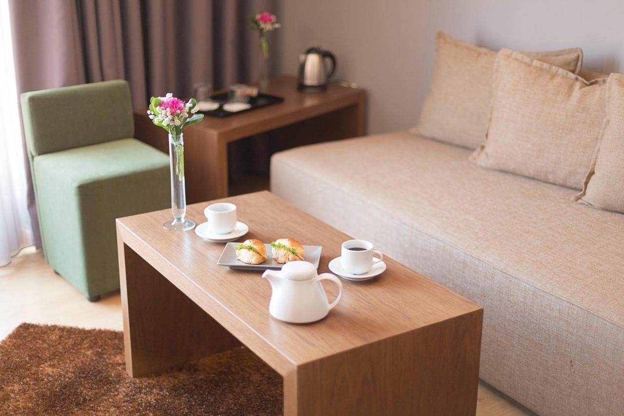 Queen Suite Sea View