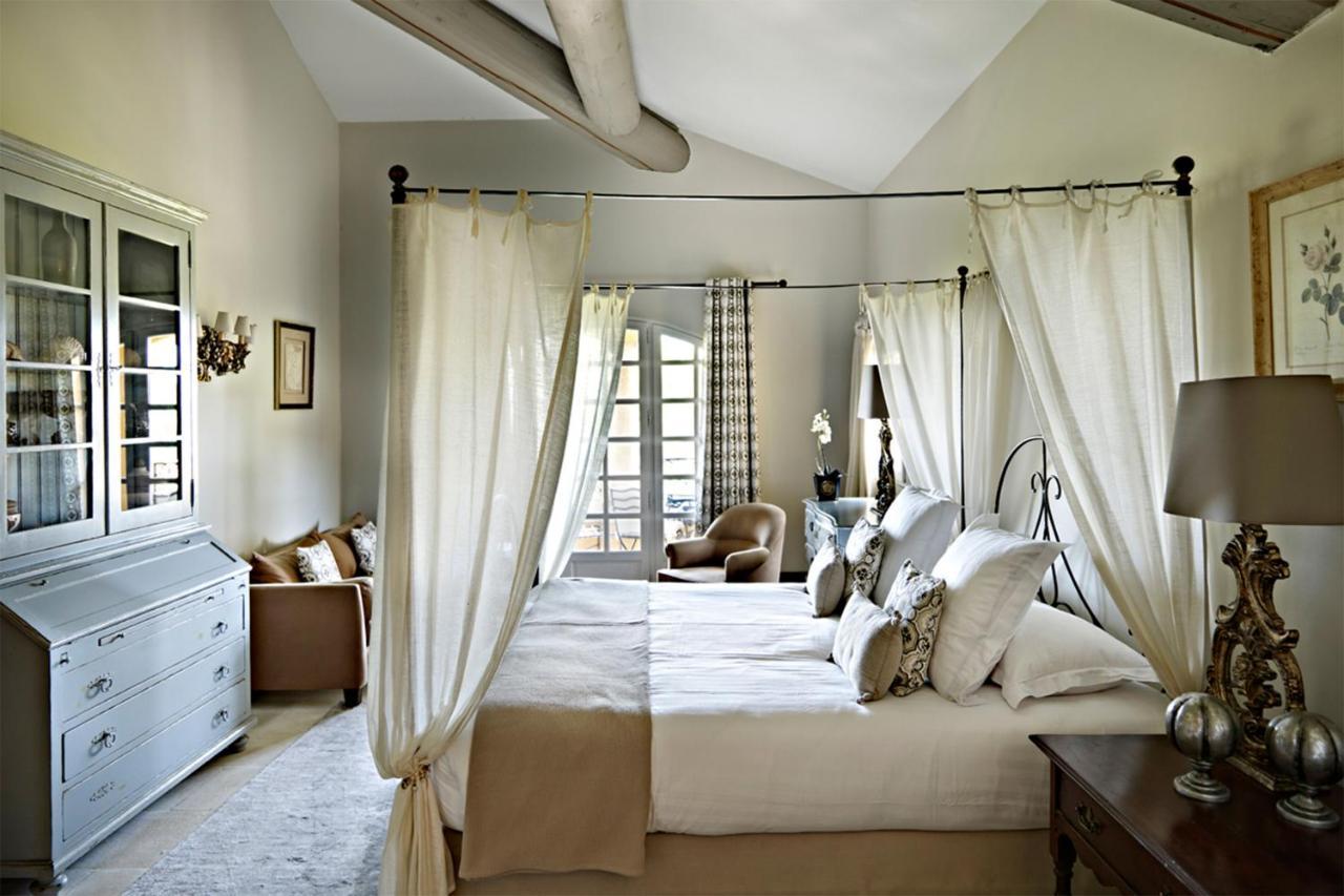 Prestige Room