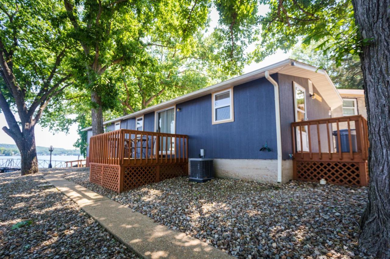 Two-Bedroom Deluxe Cabin