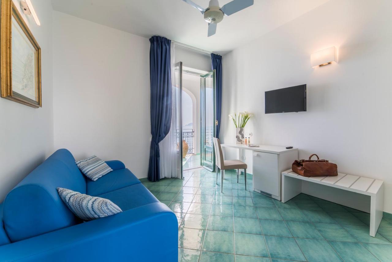 Family Room Sea View