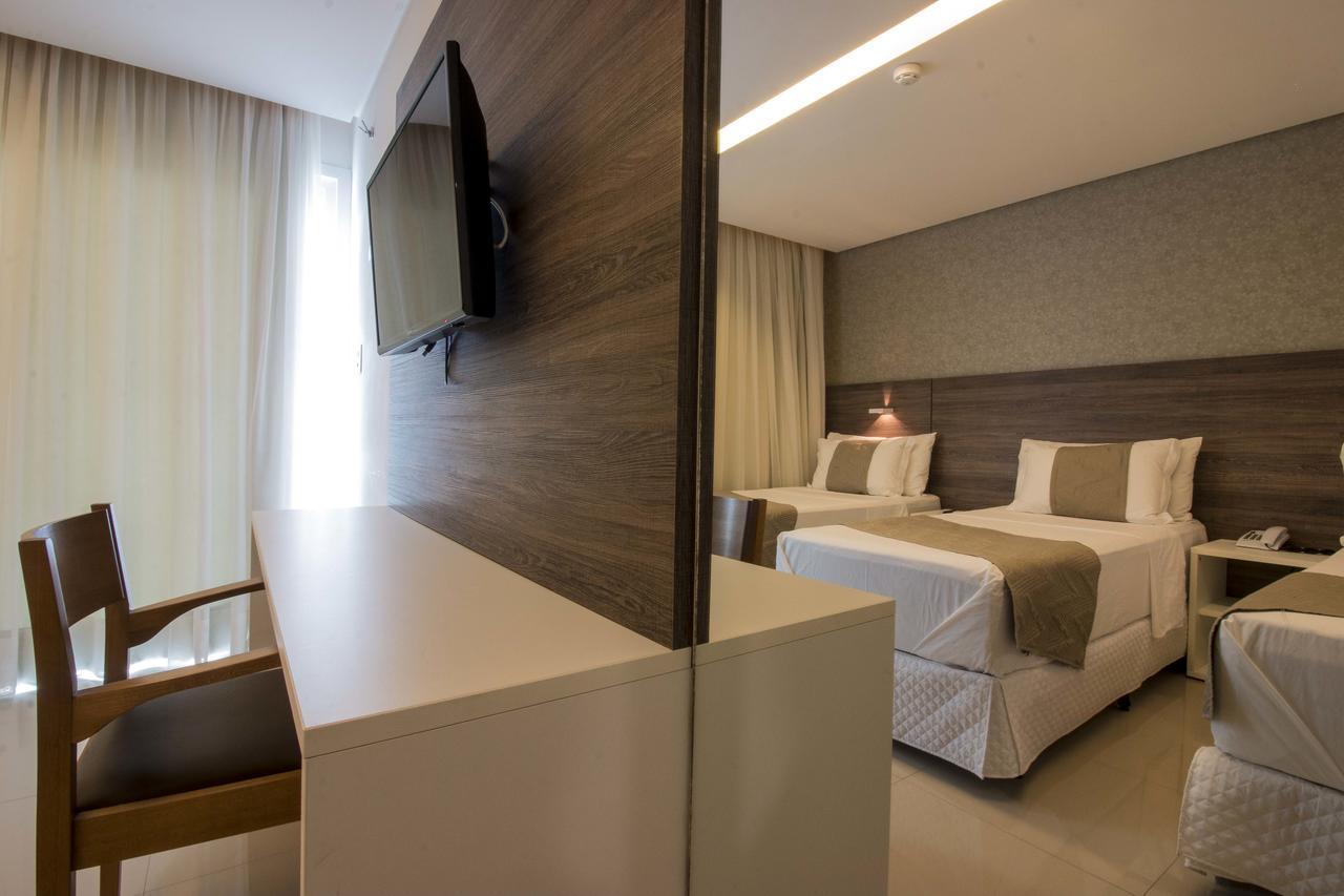 Quarto Triplo Standard