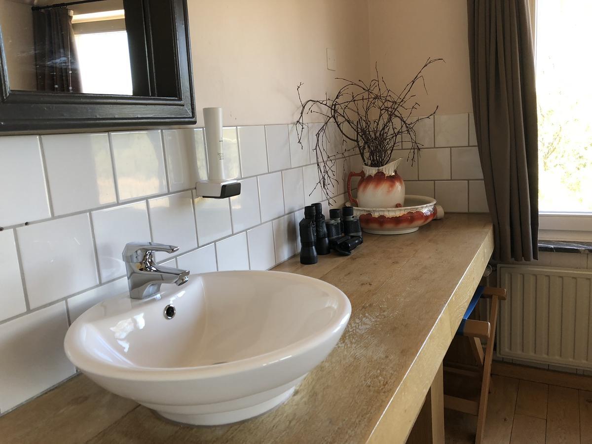 Twin Room Bath