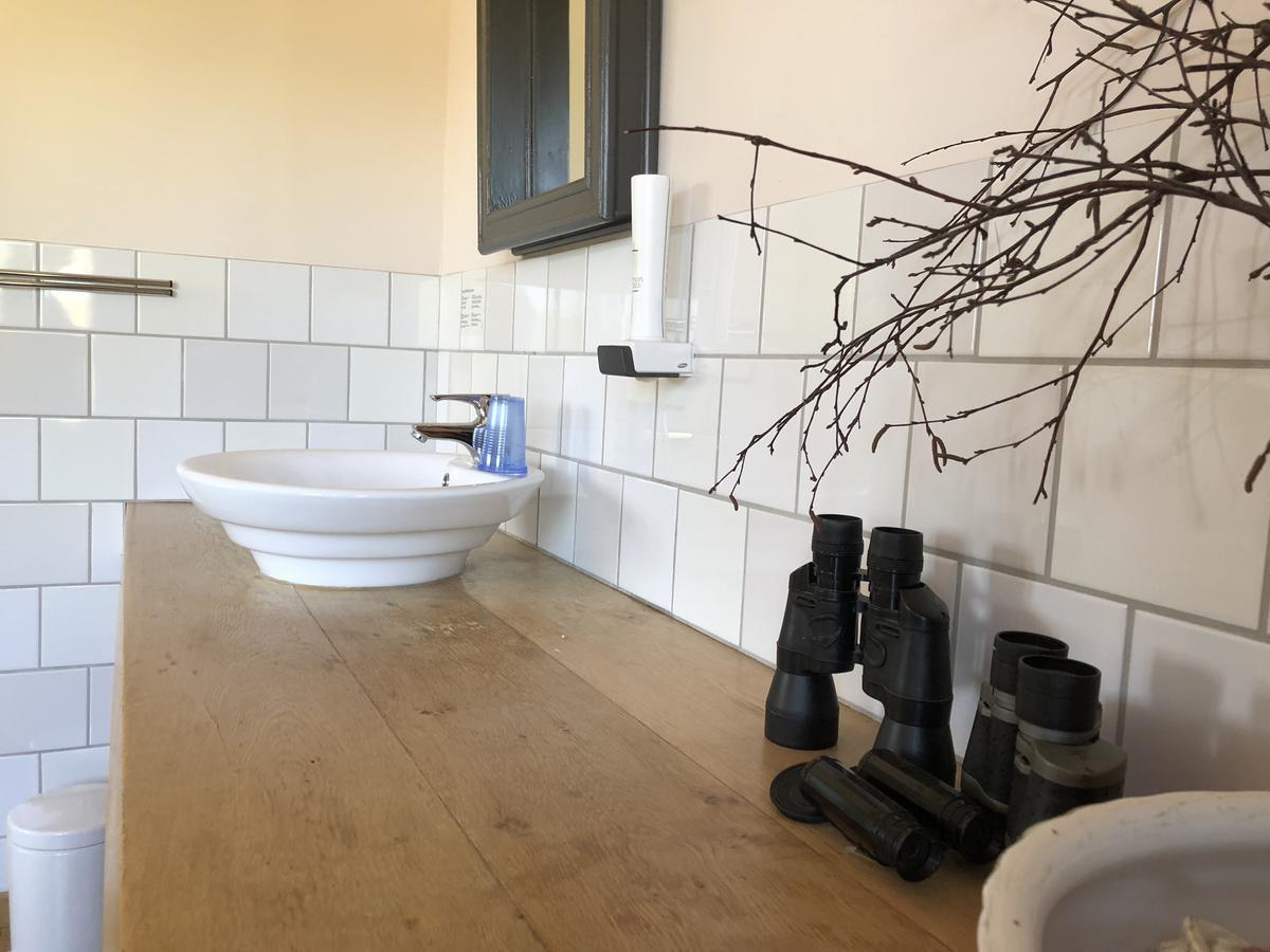 Twin Room Bath