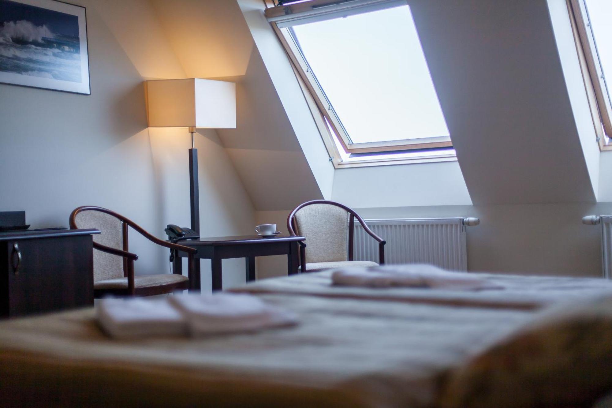 Economy Single Room
