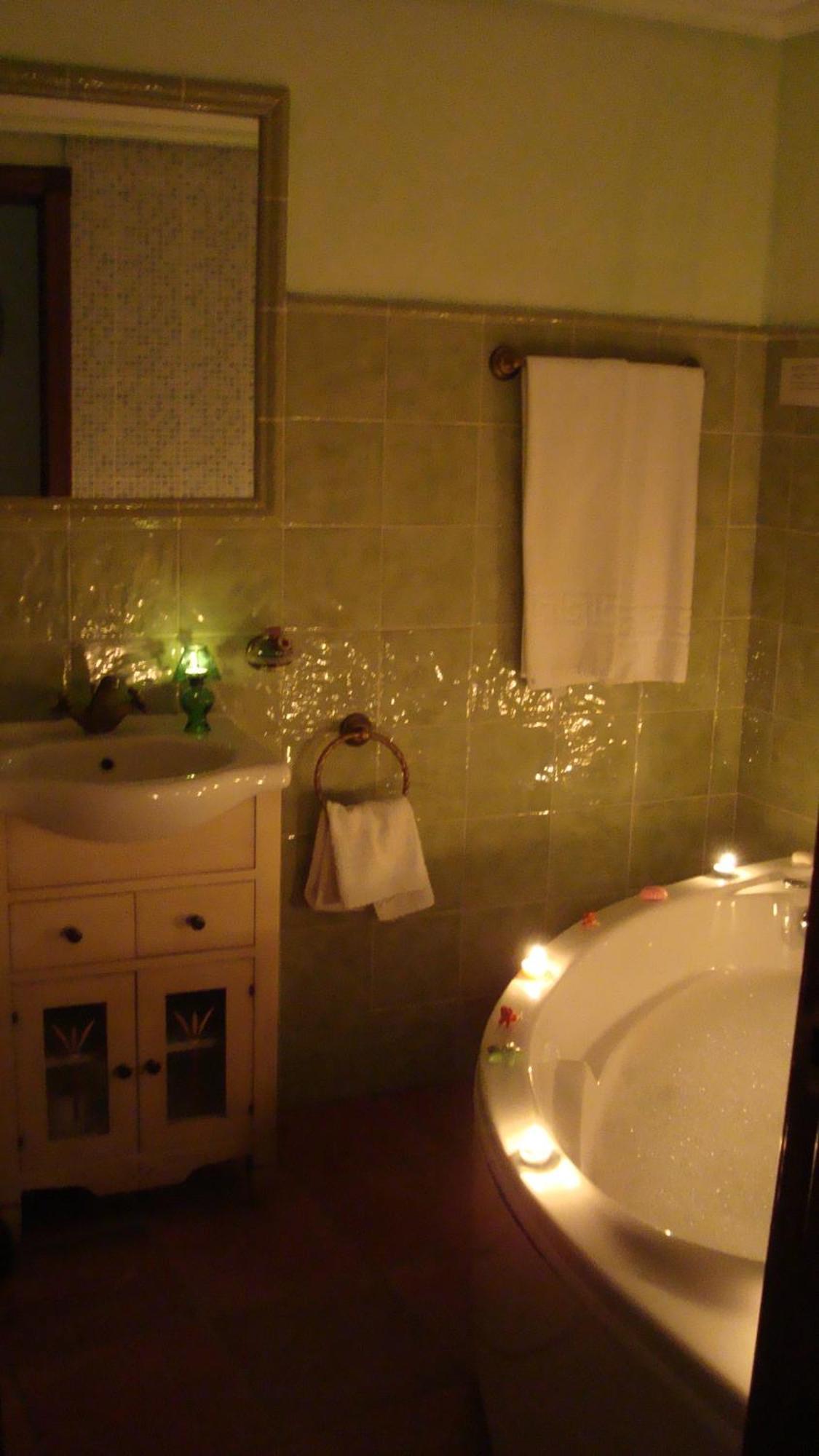 Suite Double Bed Private Jacuzzi