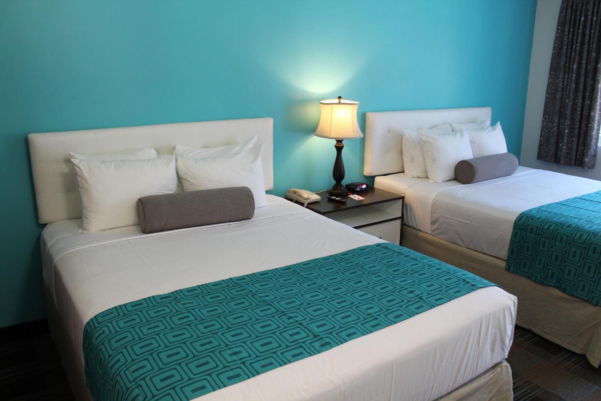 Queen Room Two Queen Beds