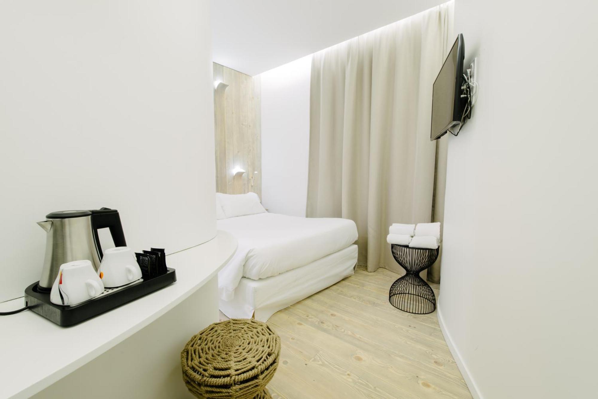 Connecting Family Room