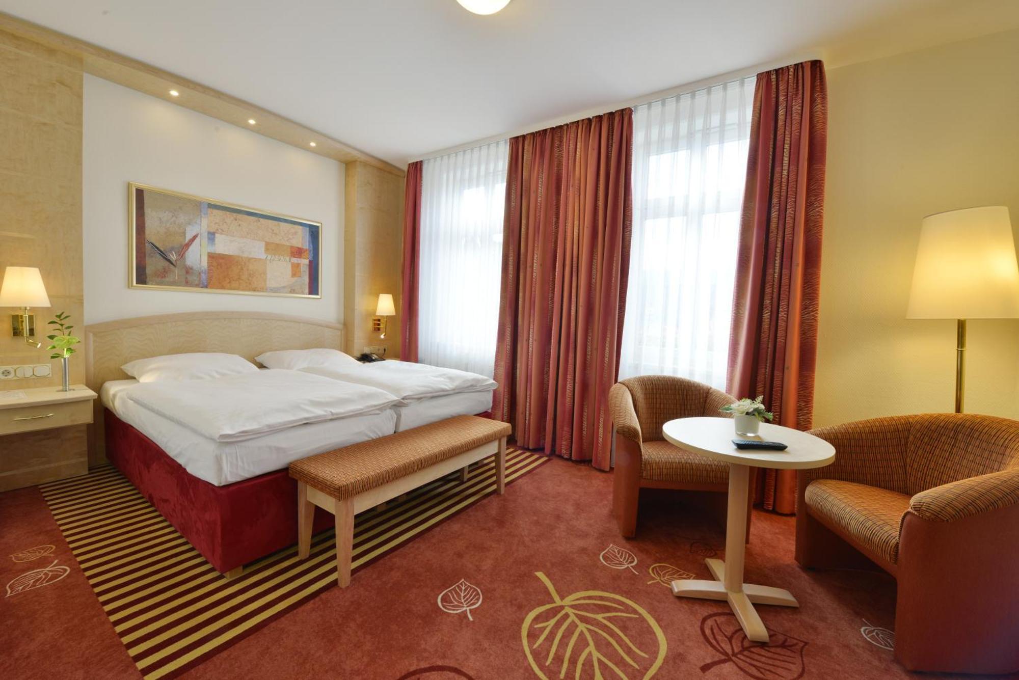 Classic Double Room