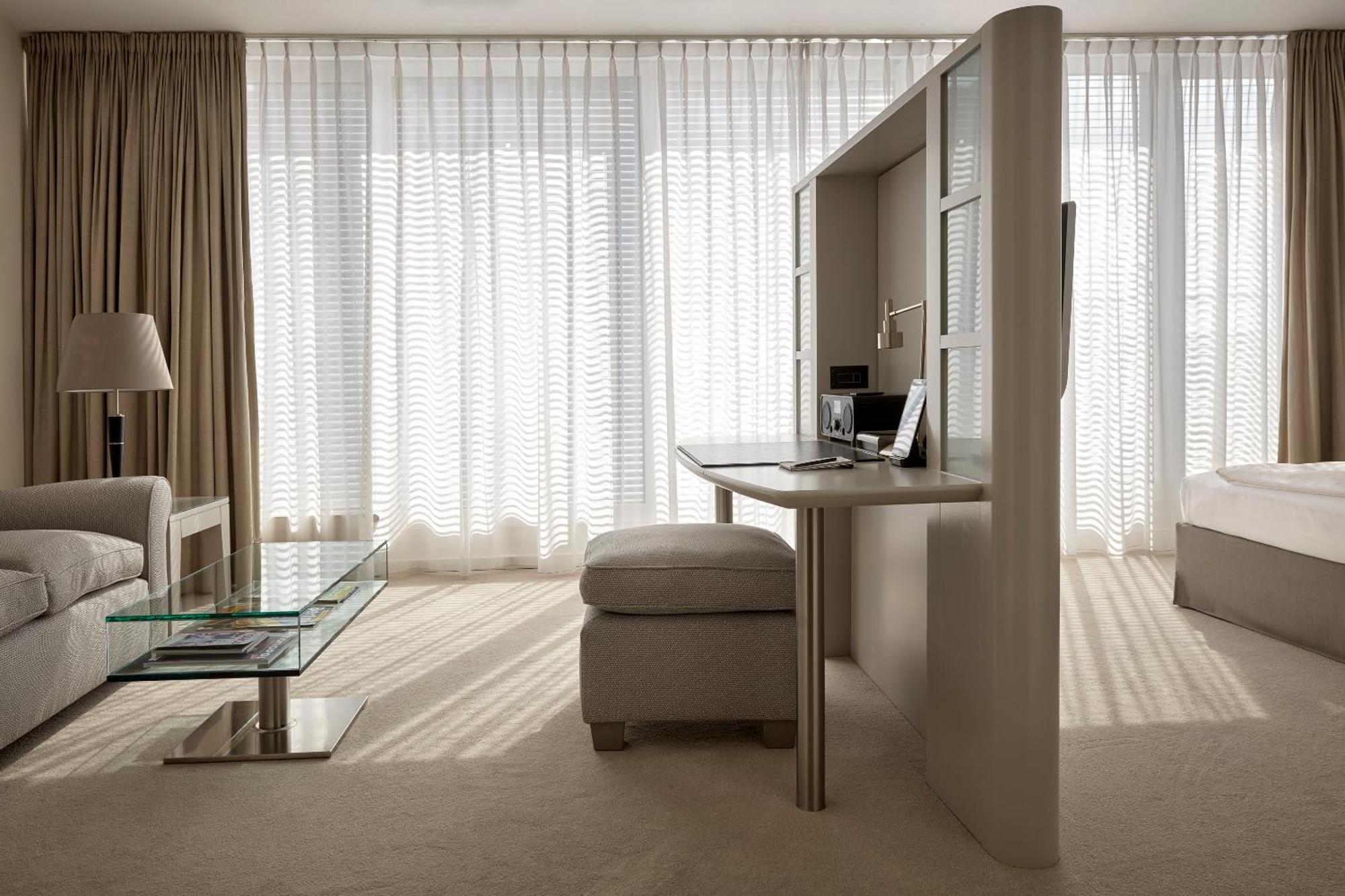 Suite Management avec Balcon