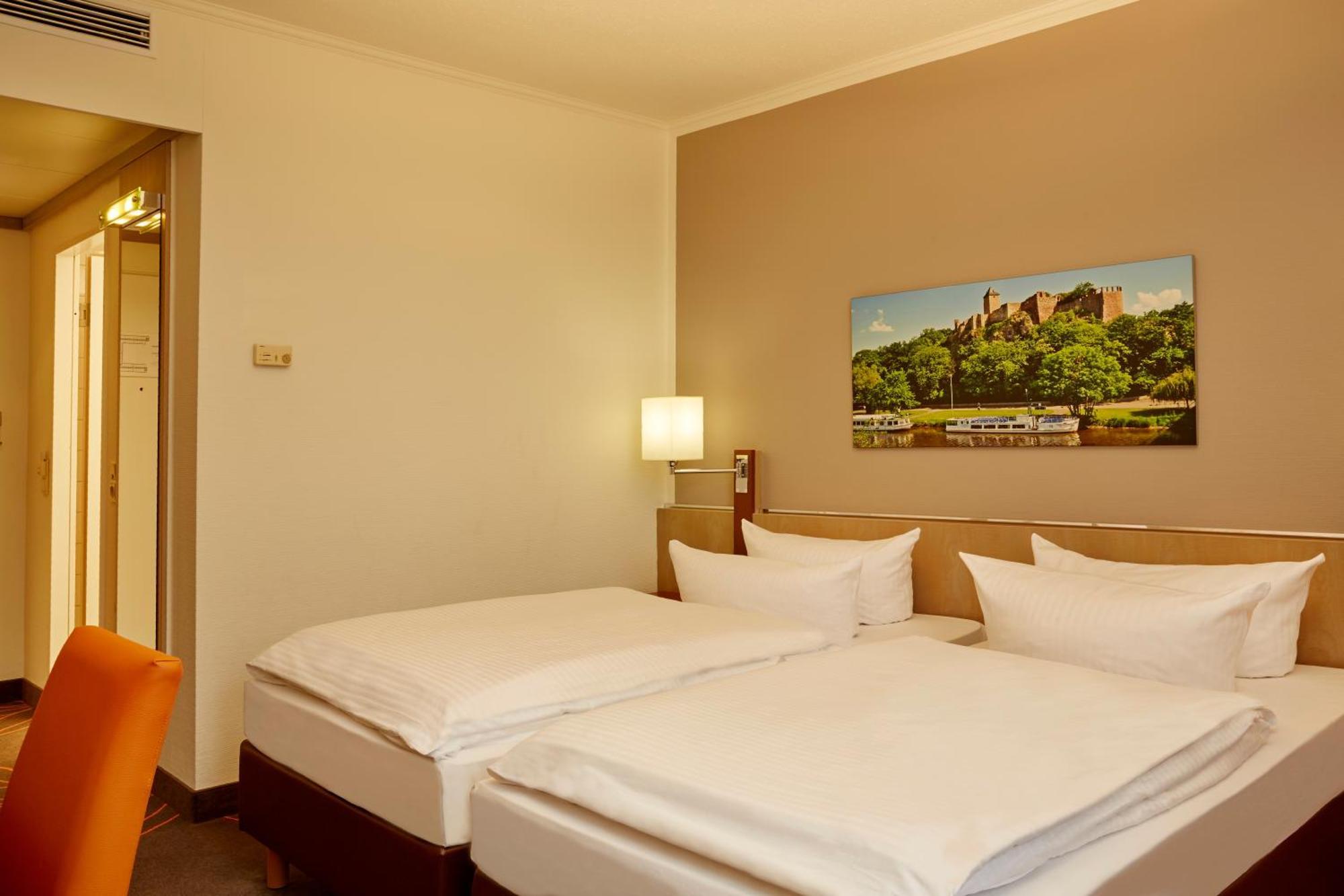 Comfort Double or Twin Room