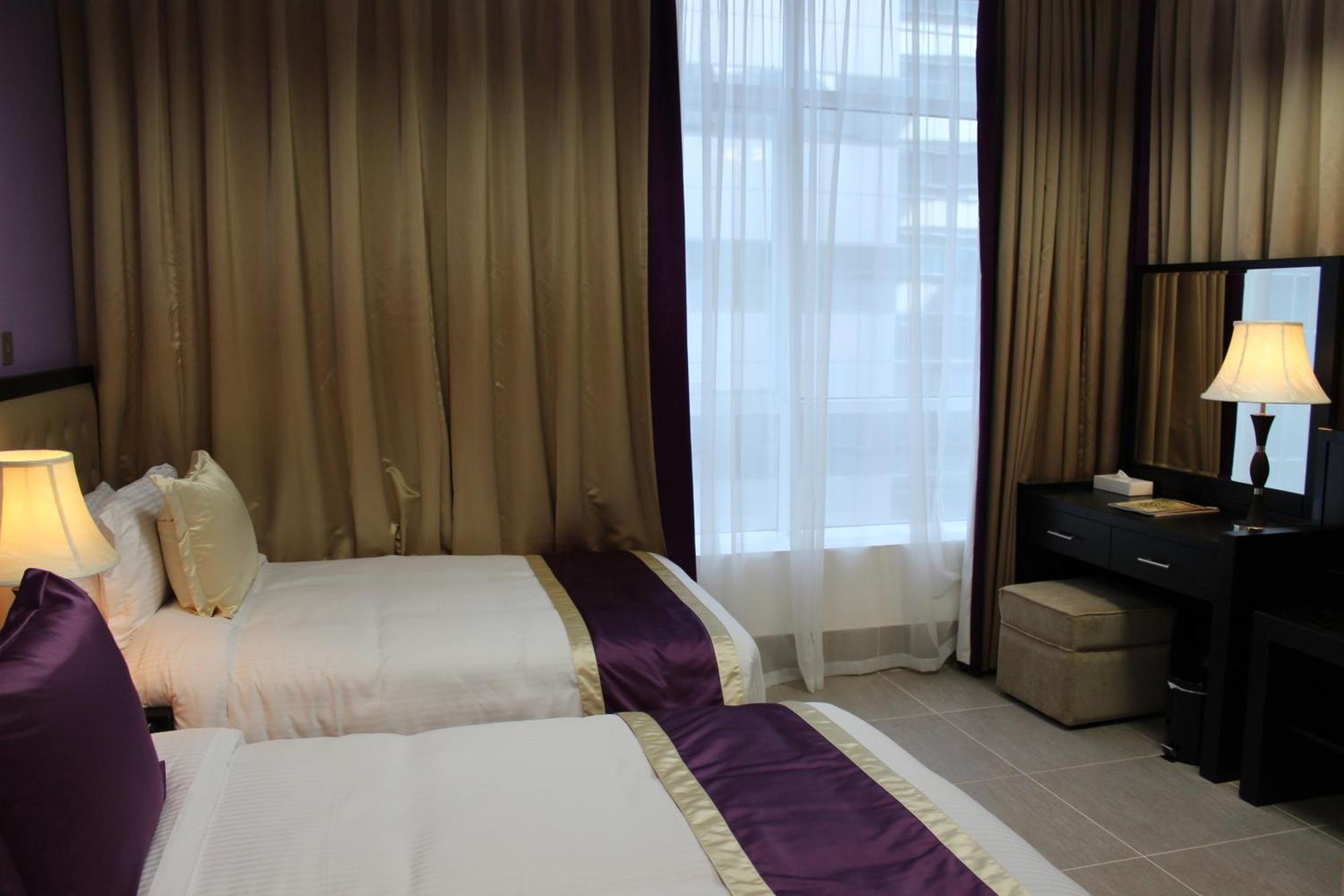 Deluxe Twin One Bedroom Apartment