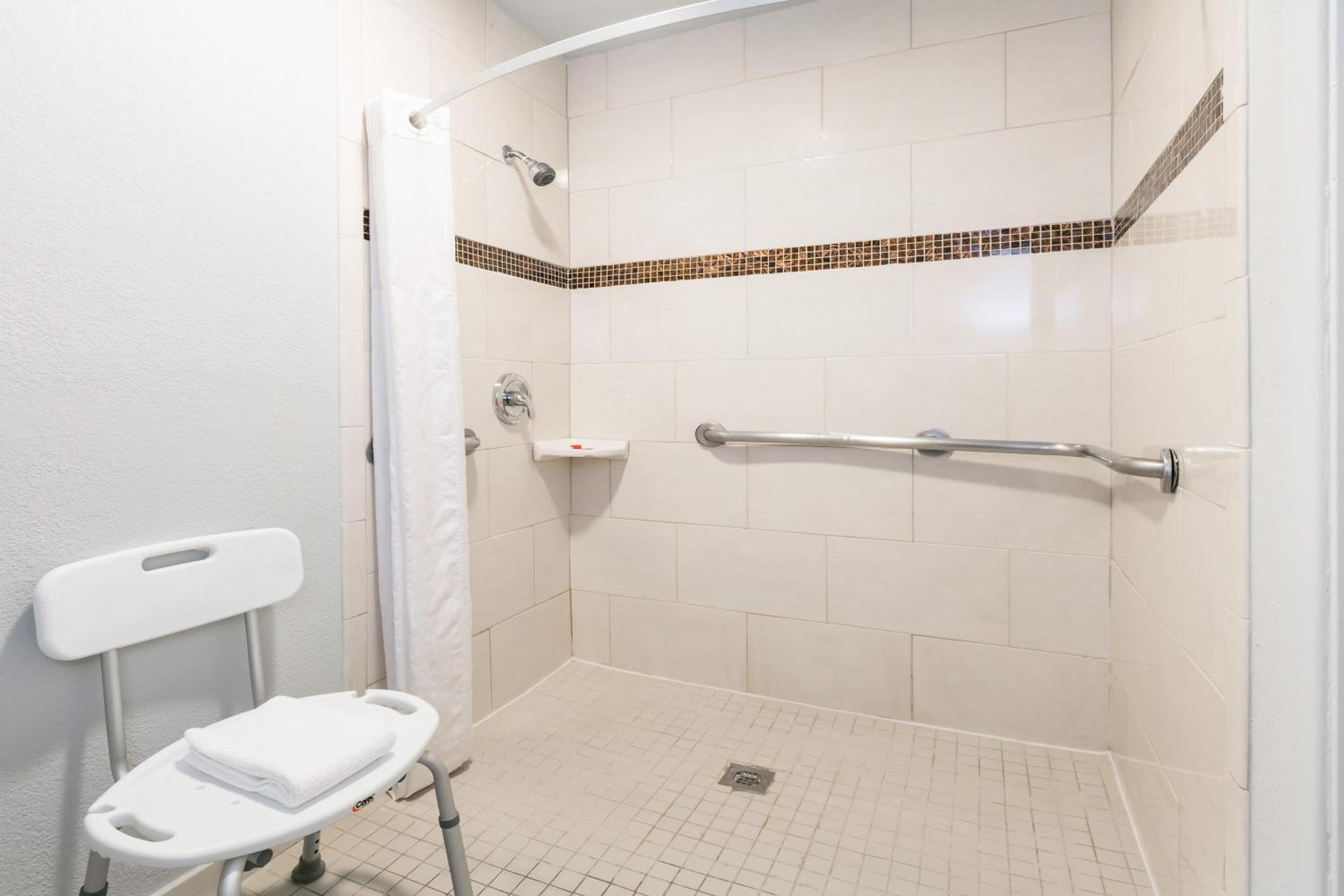 Double Room with Two Double Beds and Roll-In Shower - Mobility/Hearing Accessible