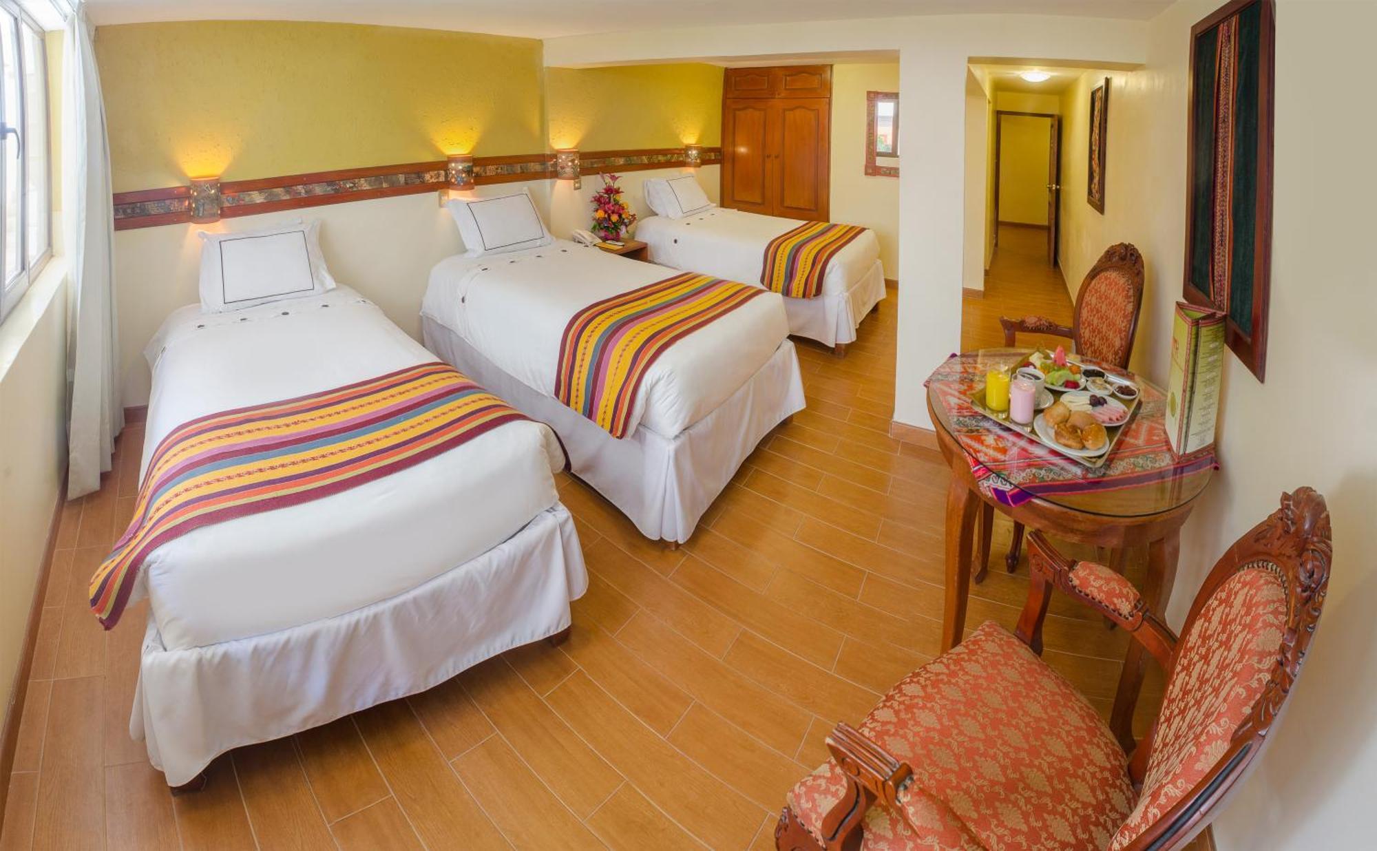 Triple Room