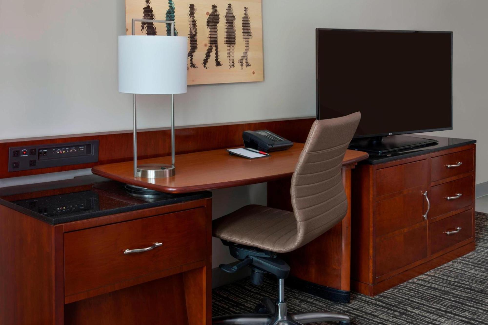 Guest Room, 1 King