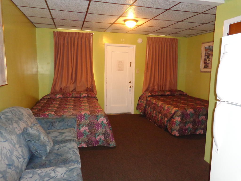 Studio Two Double Beds Sofa Bed Pool View