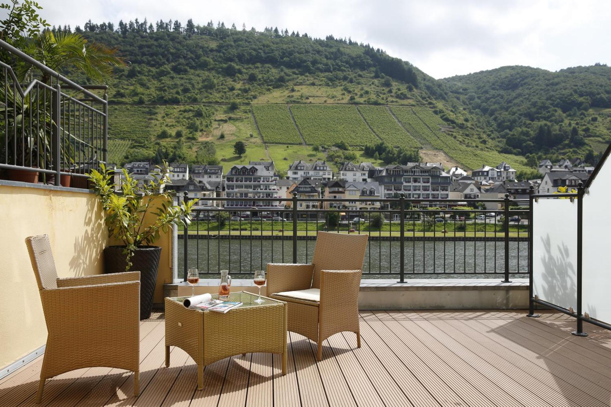 Double Room Moselle View Balcony