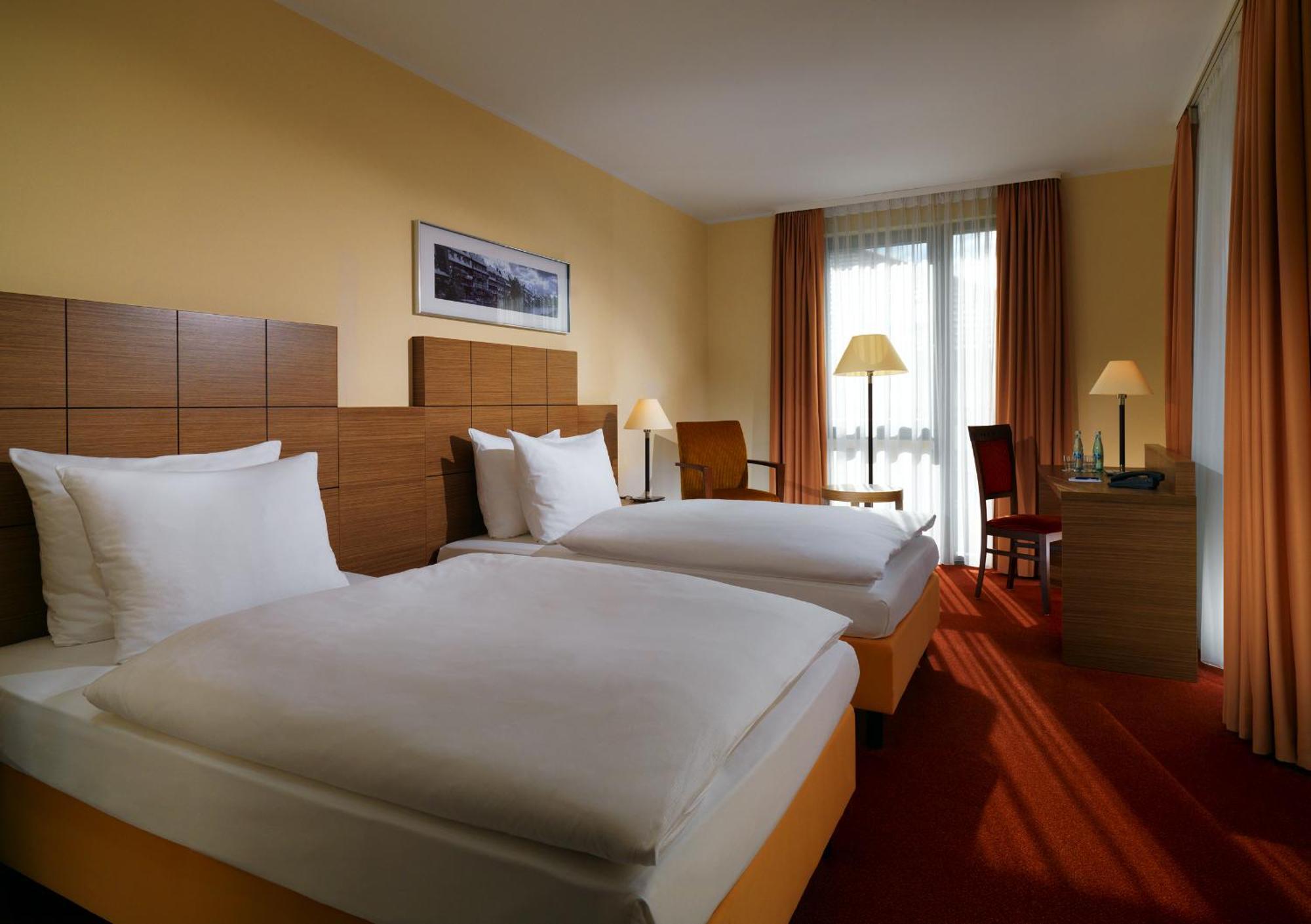 Comfort Twin Room