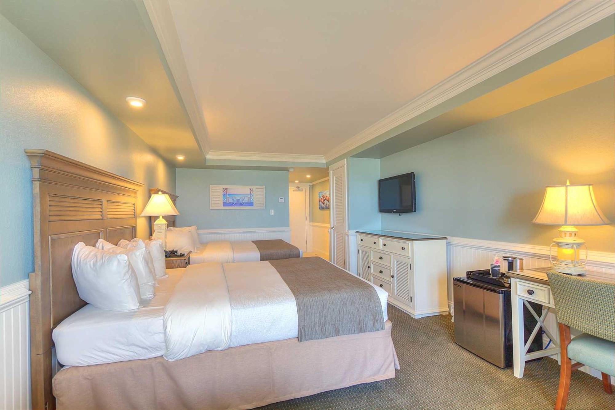Dune View Two Queen Beds Tower Building
