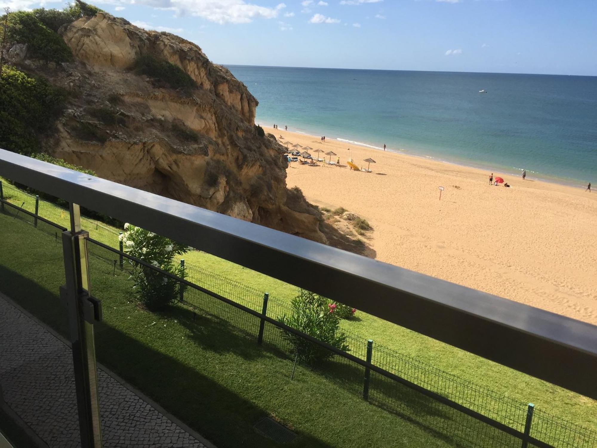 Quarto Twin com Vista Praia