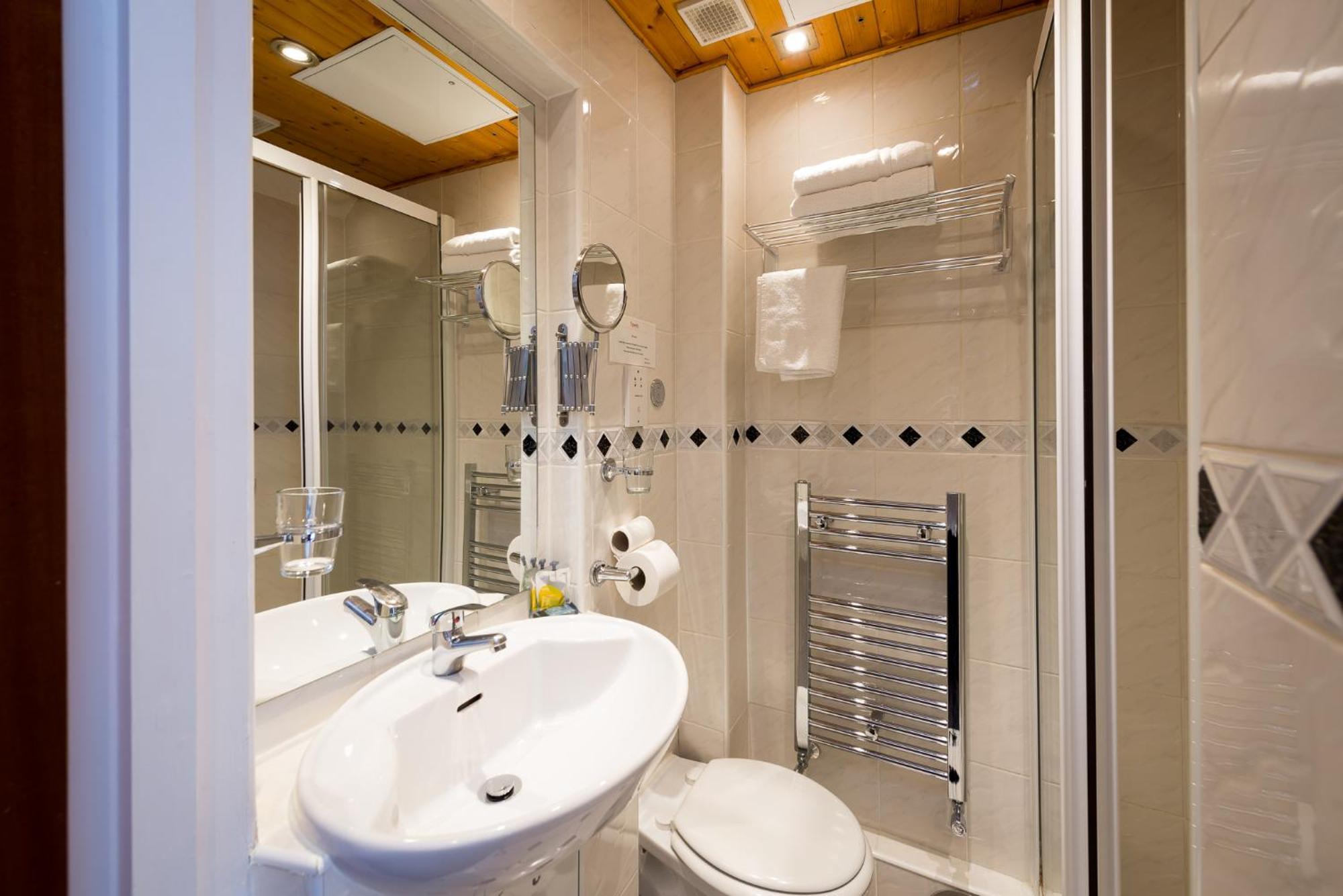 En-suite Twin Room