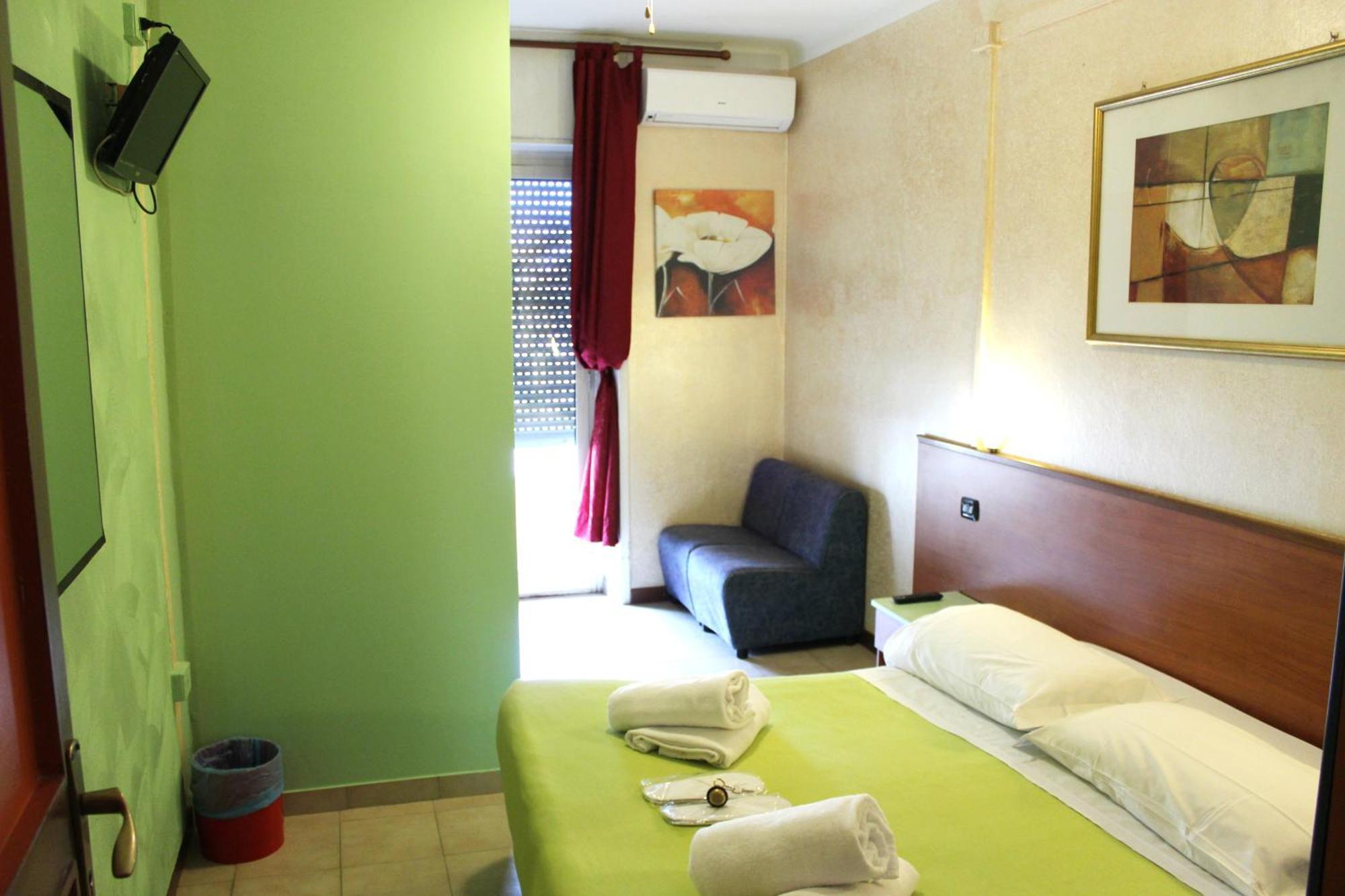 Double Room Private Bathroom