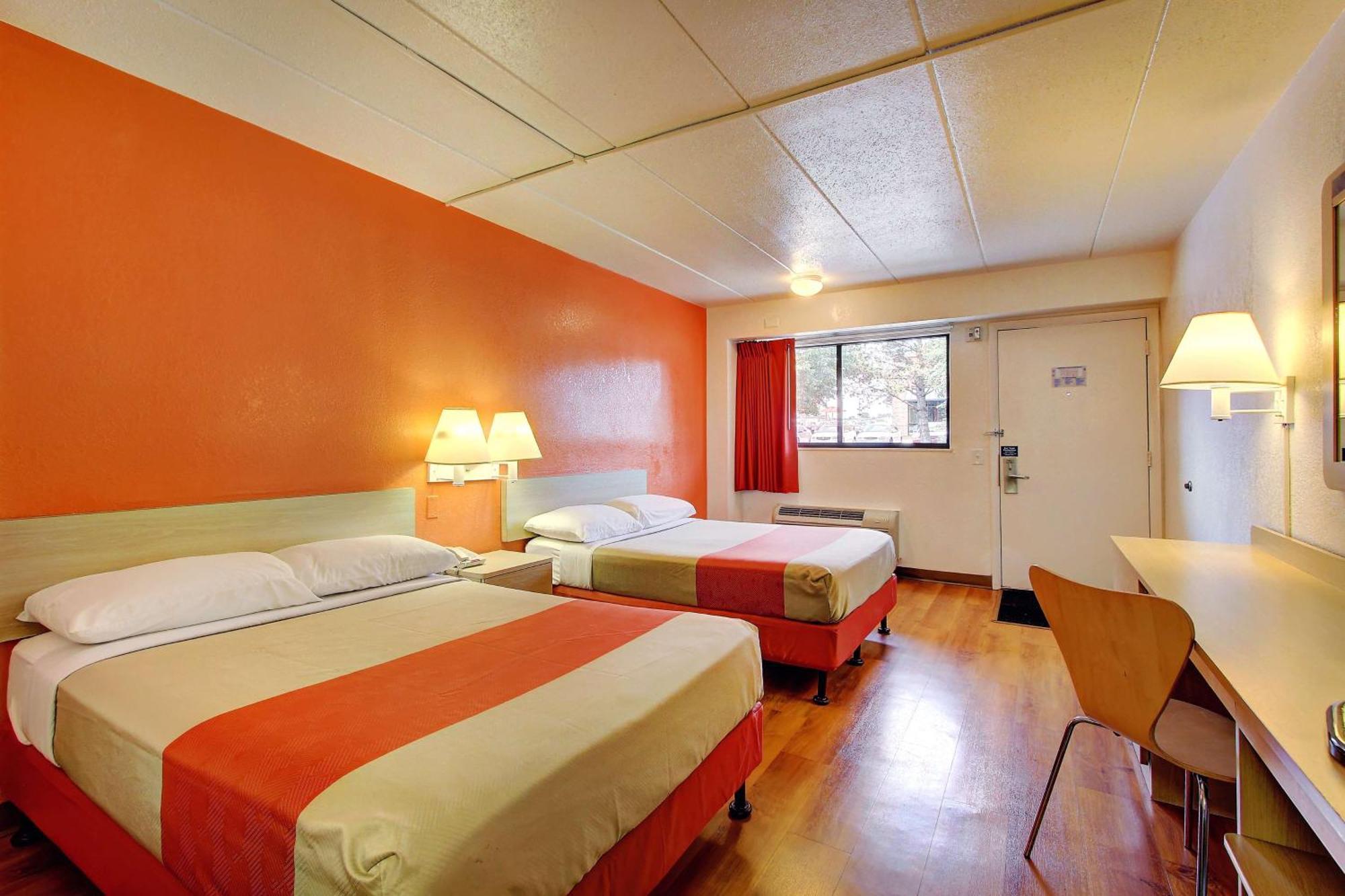 Quadruple Room Smoking