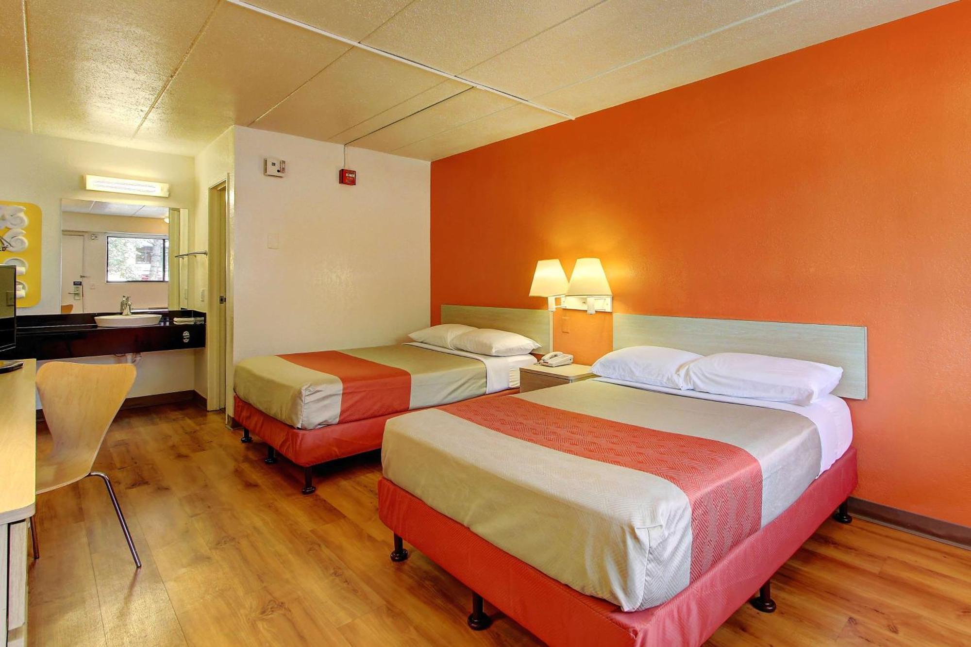 Quadruple Room Smoking