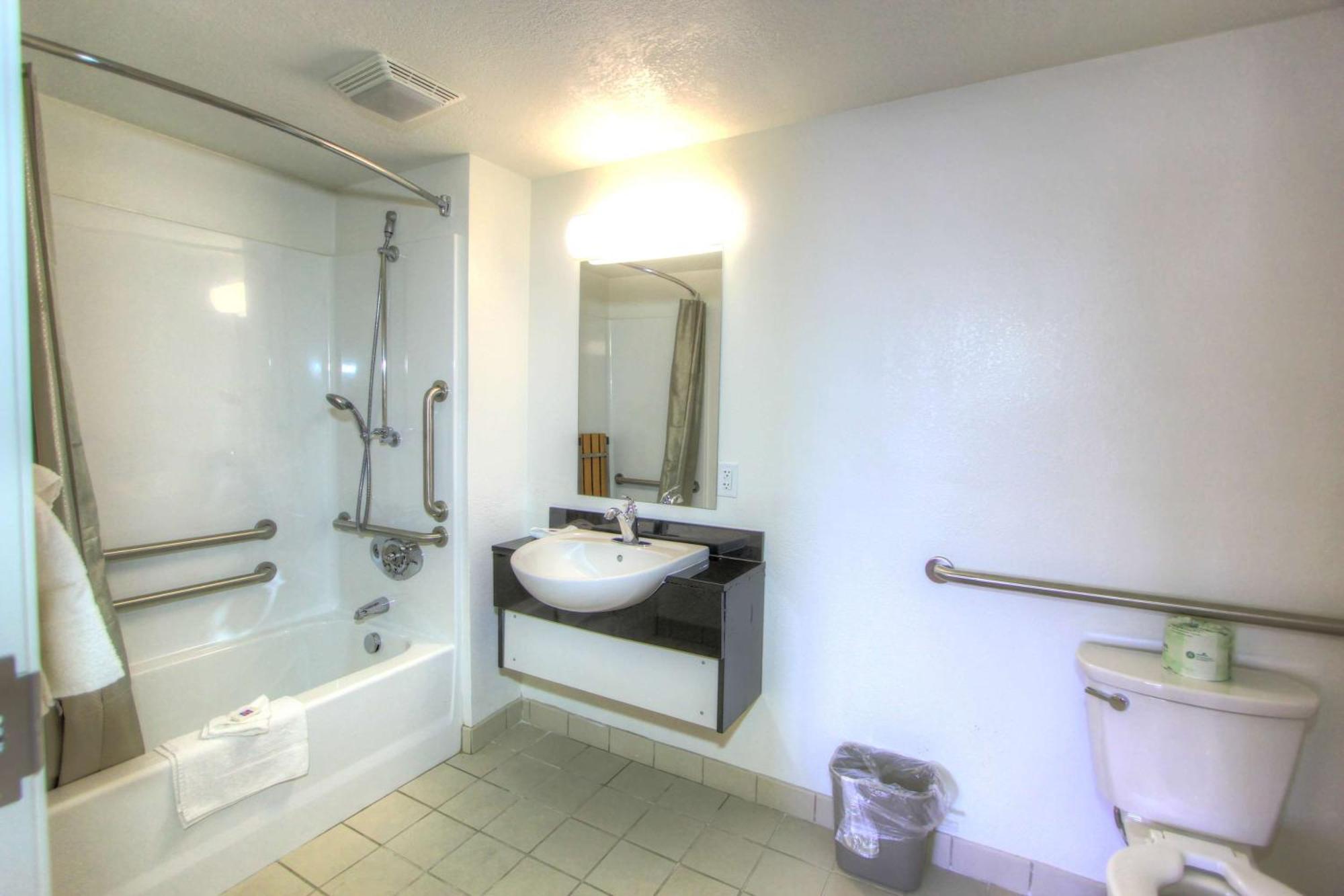 King Room Mobility Access or Non-Smoking