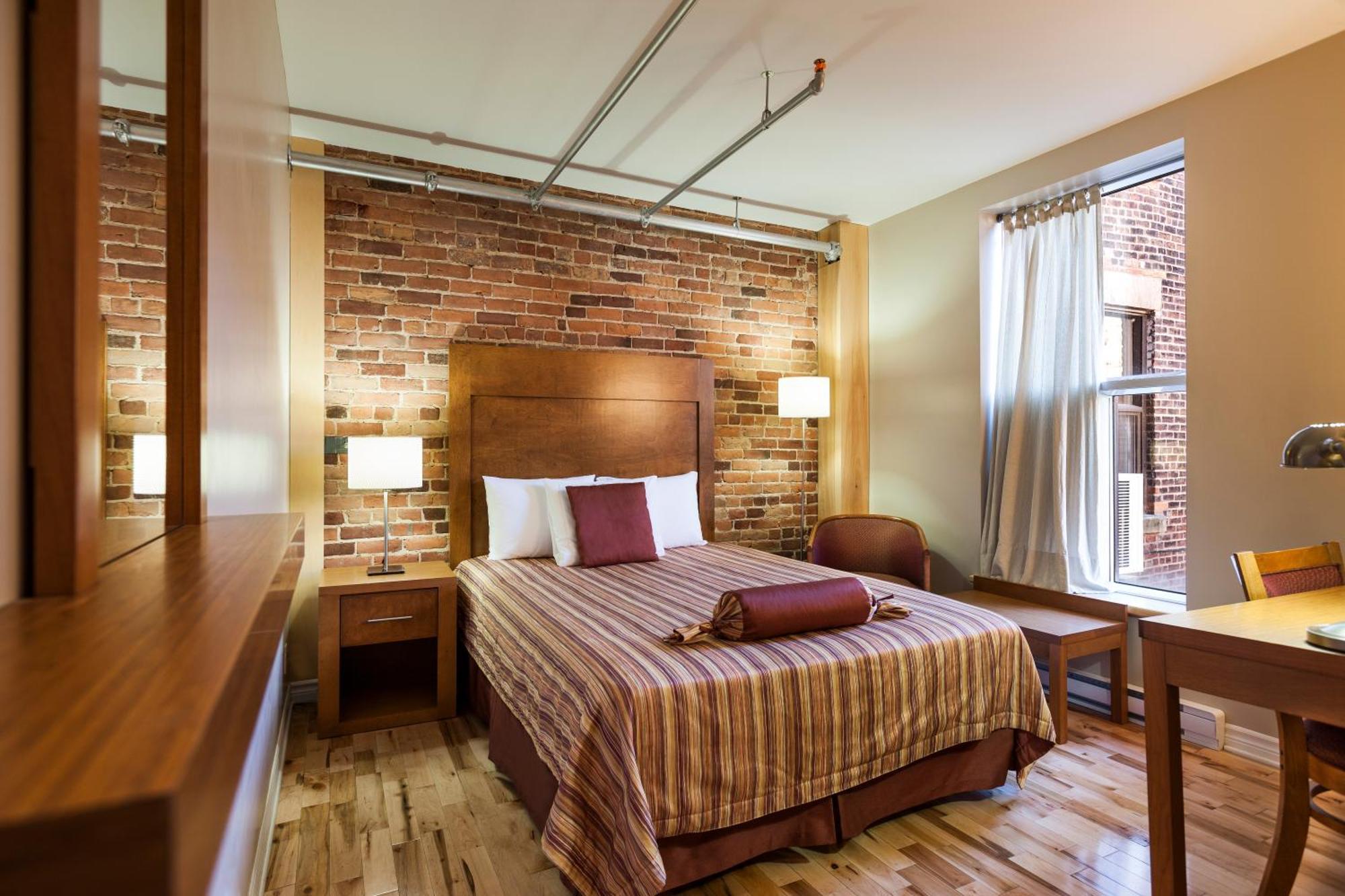 Superior Queen Room