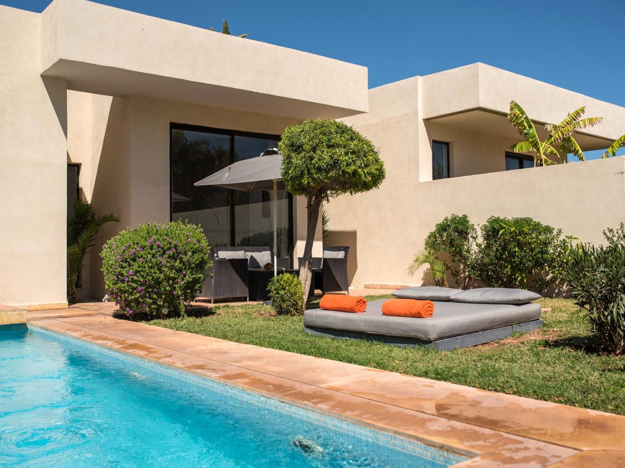 Deluxe Suite met Eigen Zwembad en Tuin