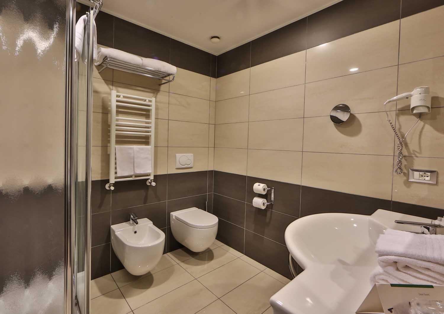 King Suite with Spa Bath - Private Terrace/Non-Smoking,705391951:JPEG