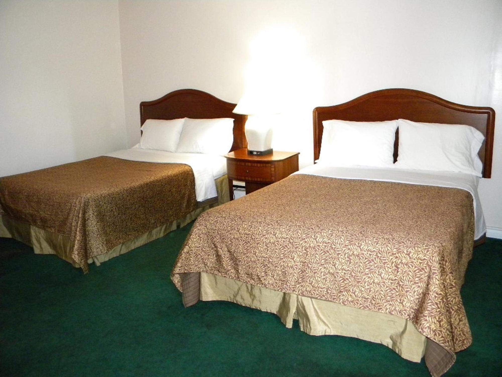 Standard Double Room Two Double Beds