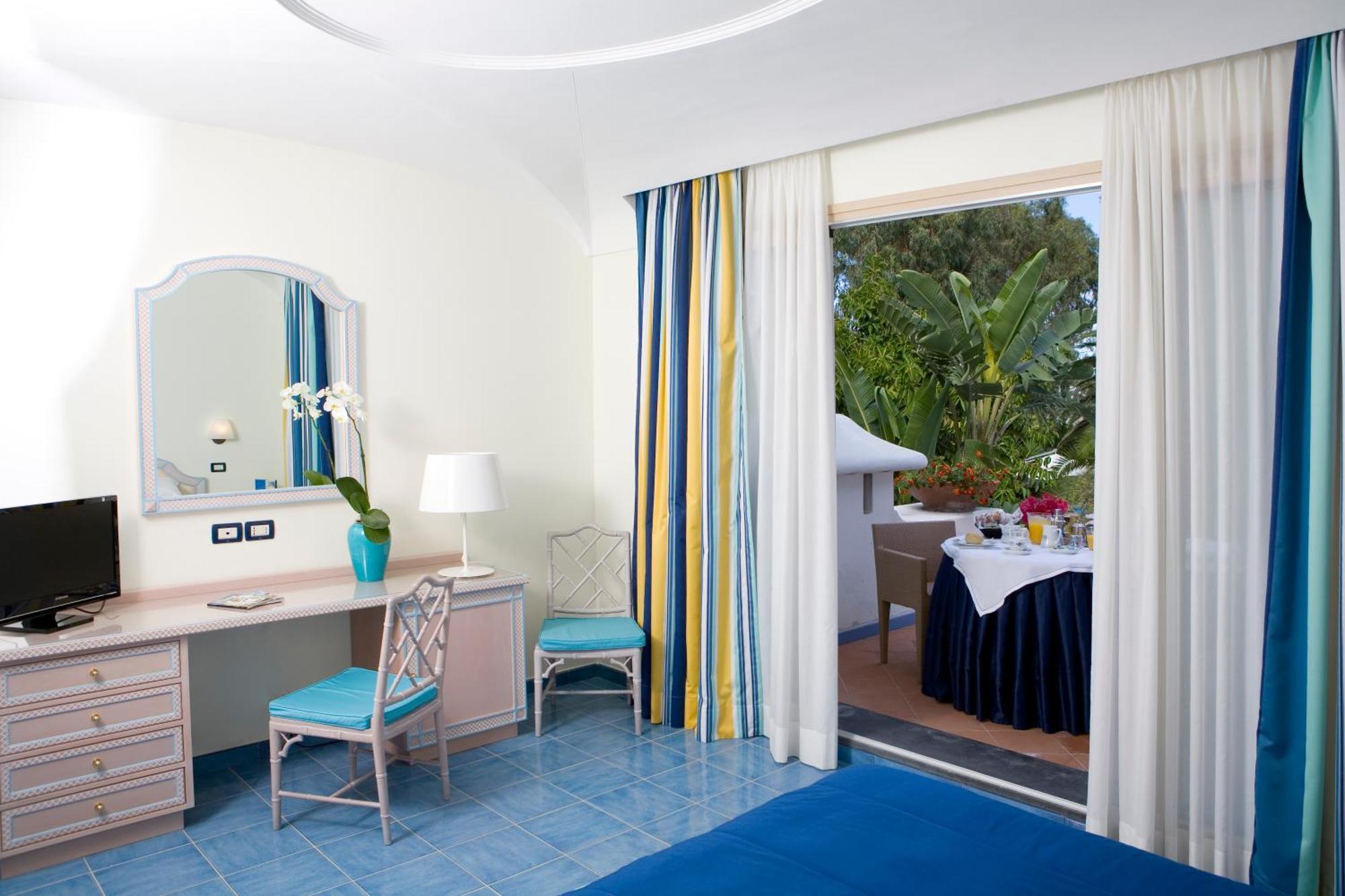 Economy Double or Twin Room