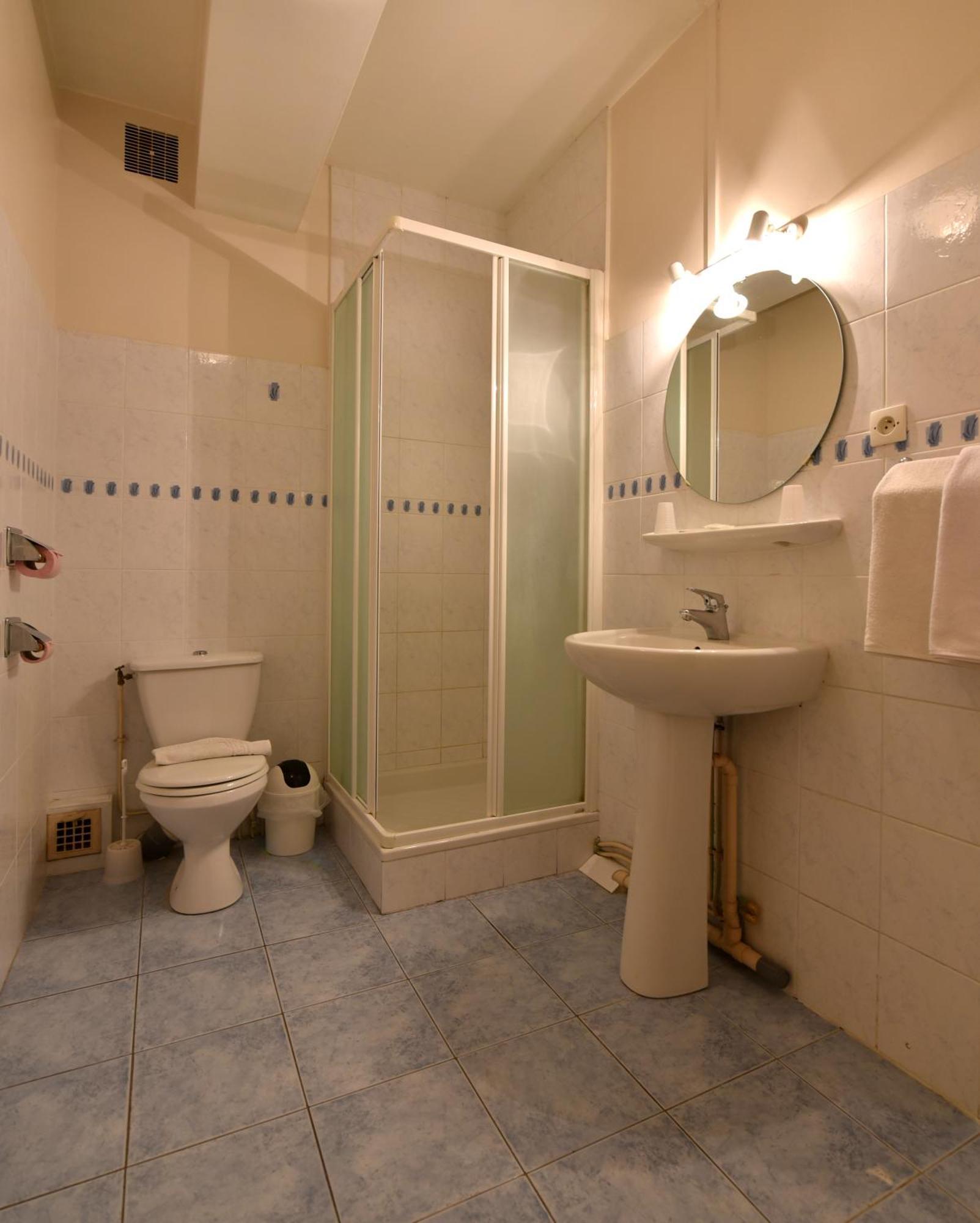 Double Room,705995698:JPEG