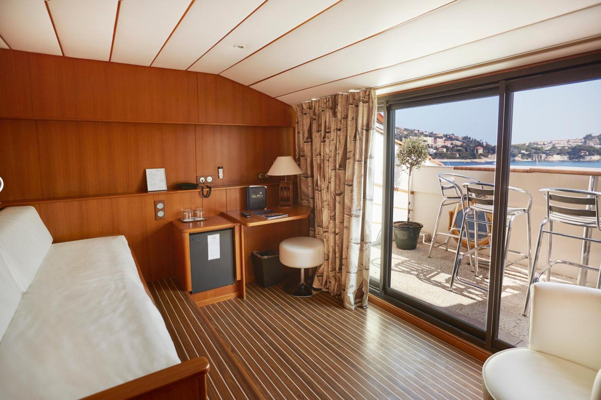 Yacht Cabin Suite terrace Sea View