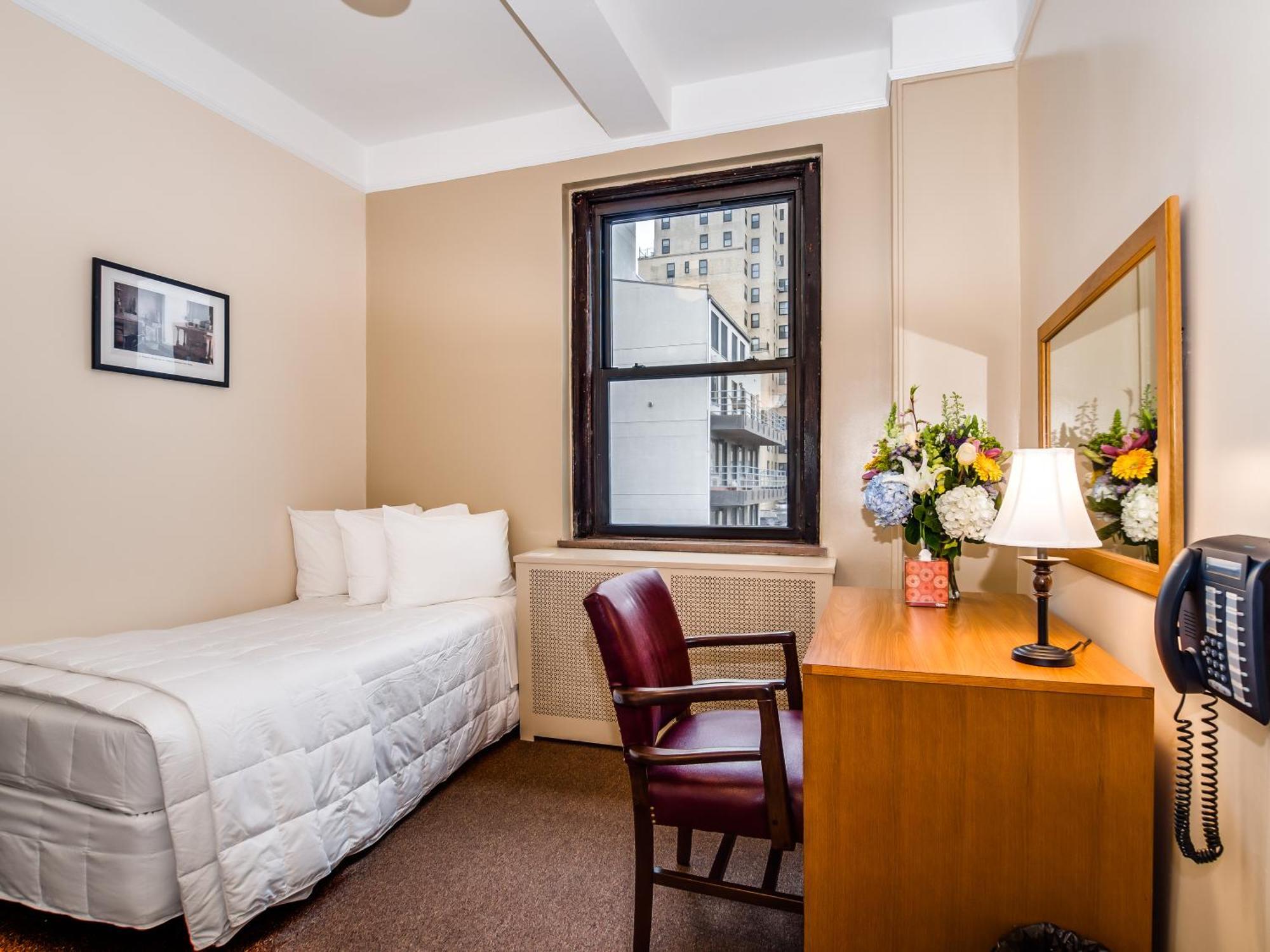 Single Room Private Bathroom