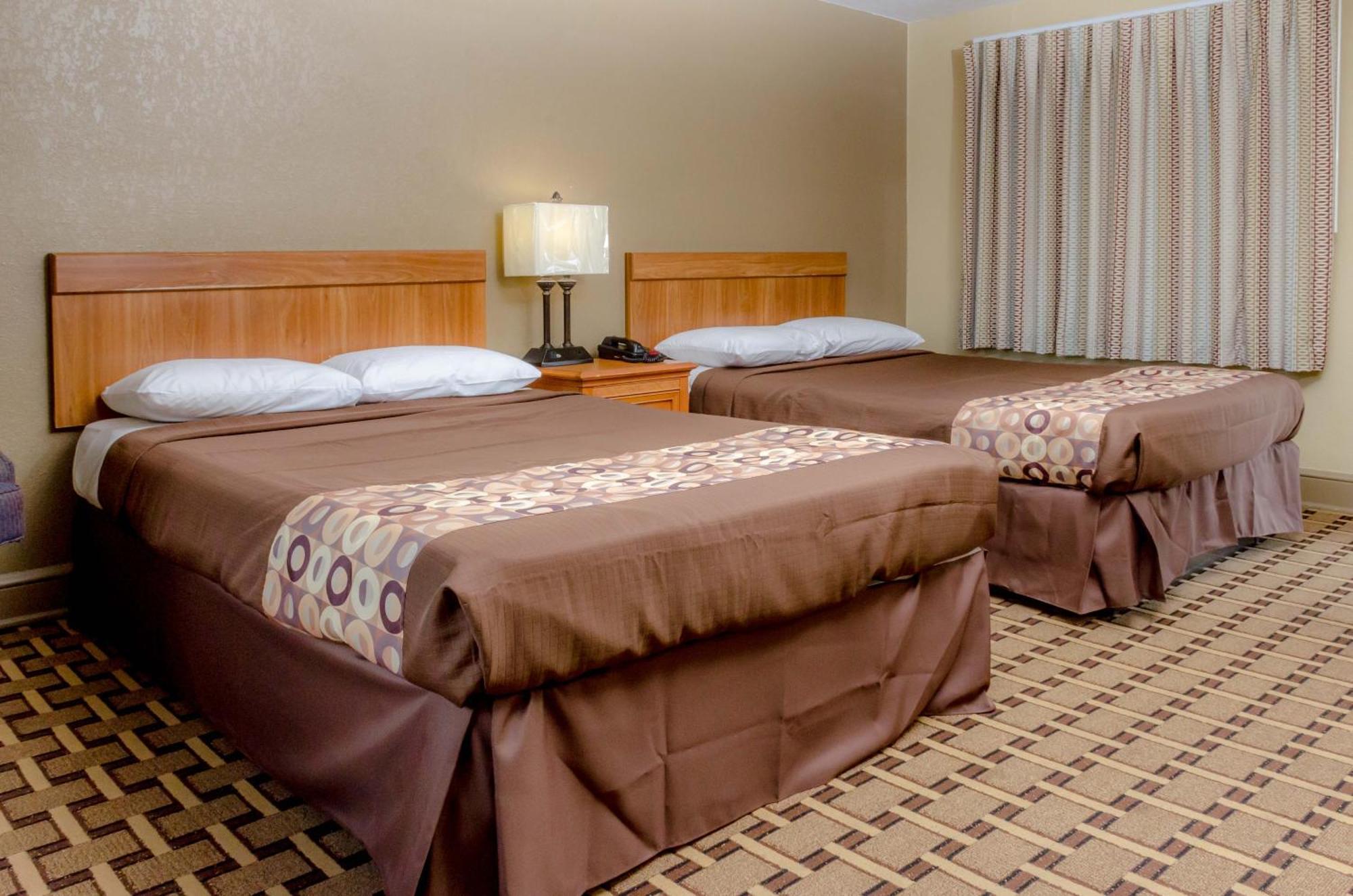 Double Room Two Double Beds Non-Smoking