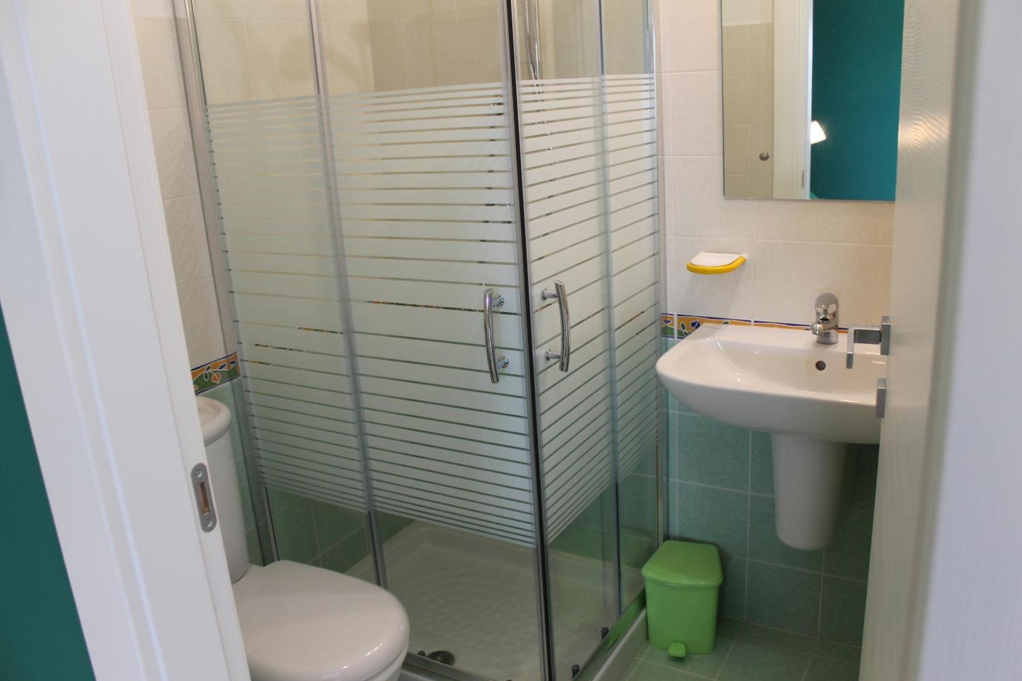 Double Room Private Bathroom