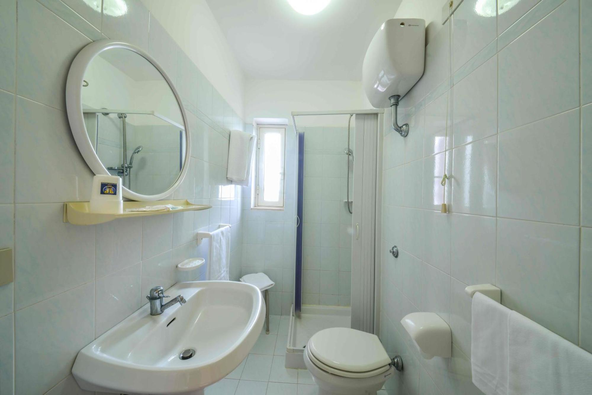 Double or Twin Room Garden View