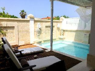 Suite Private Pool