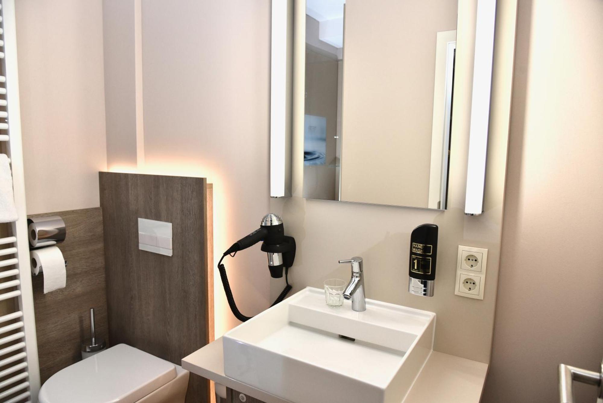 Superior Single Room