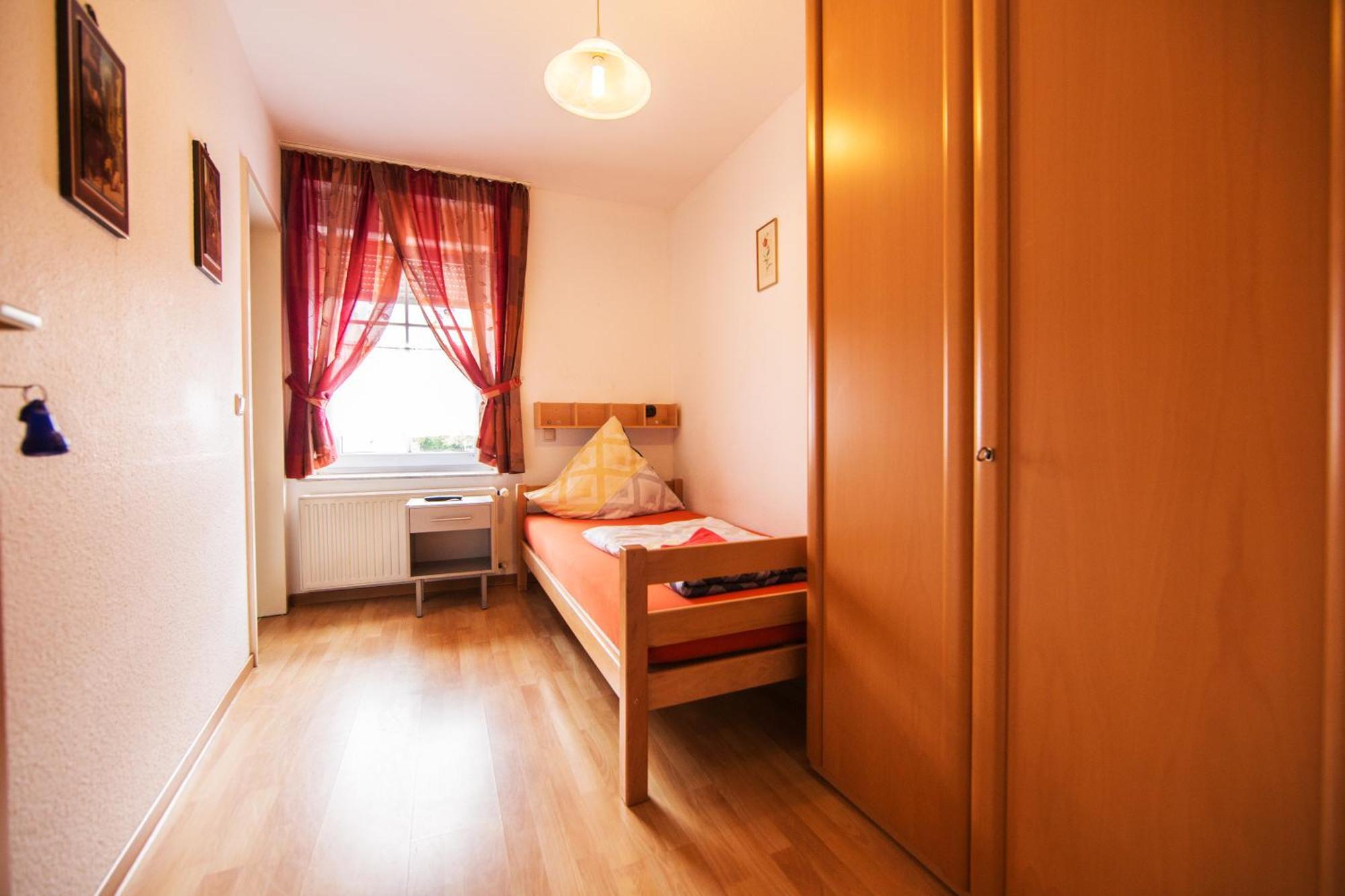 Single Room Private Bathroom