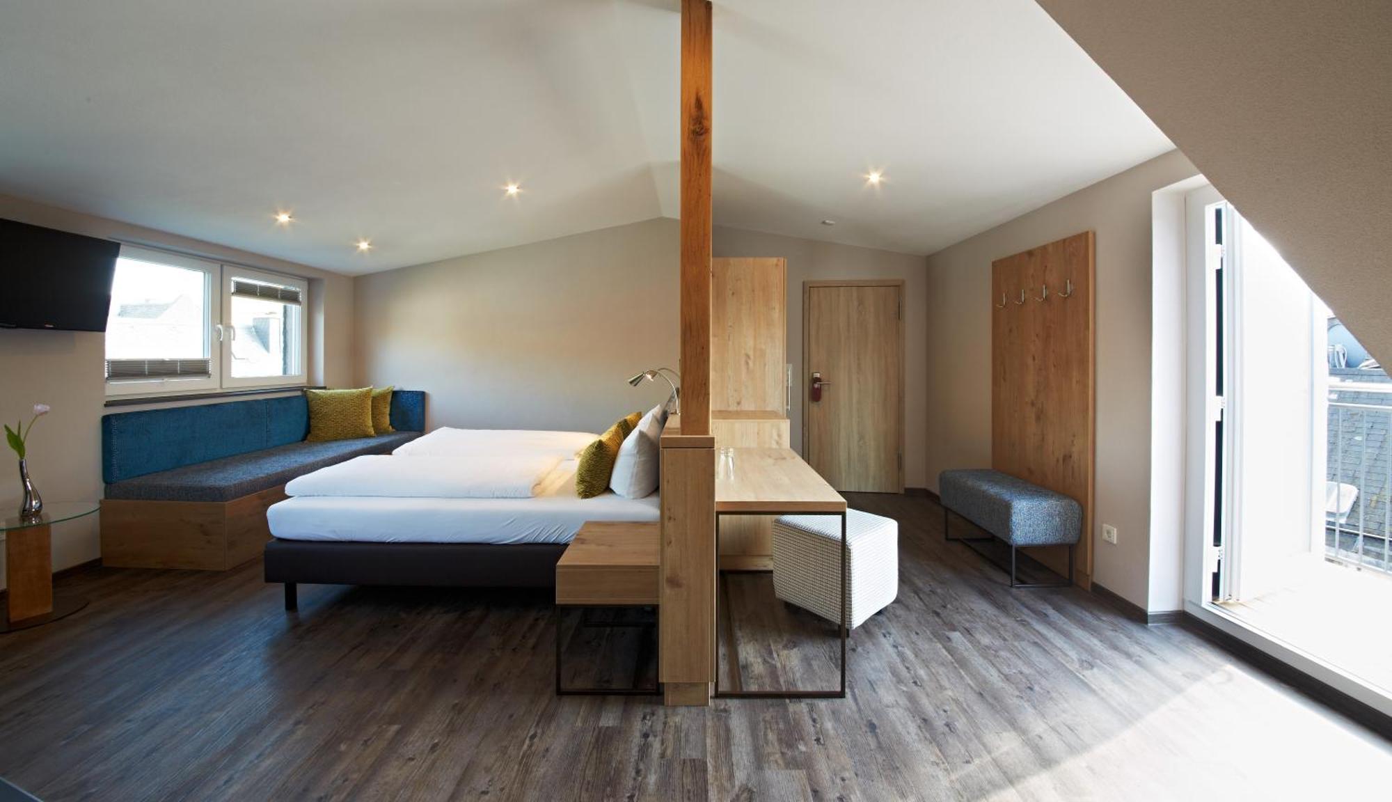Deluxe Double Room Sauna Spa Bath