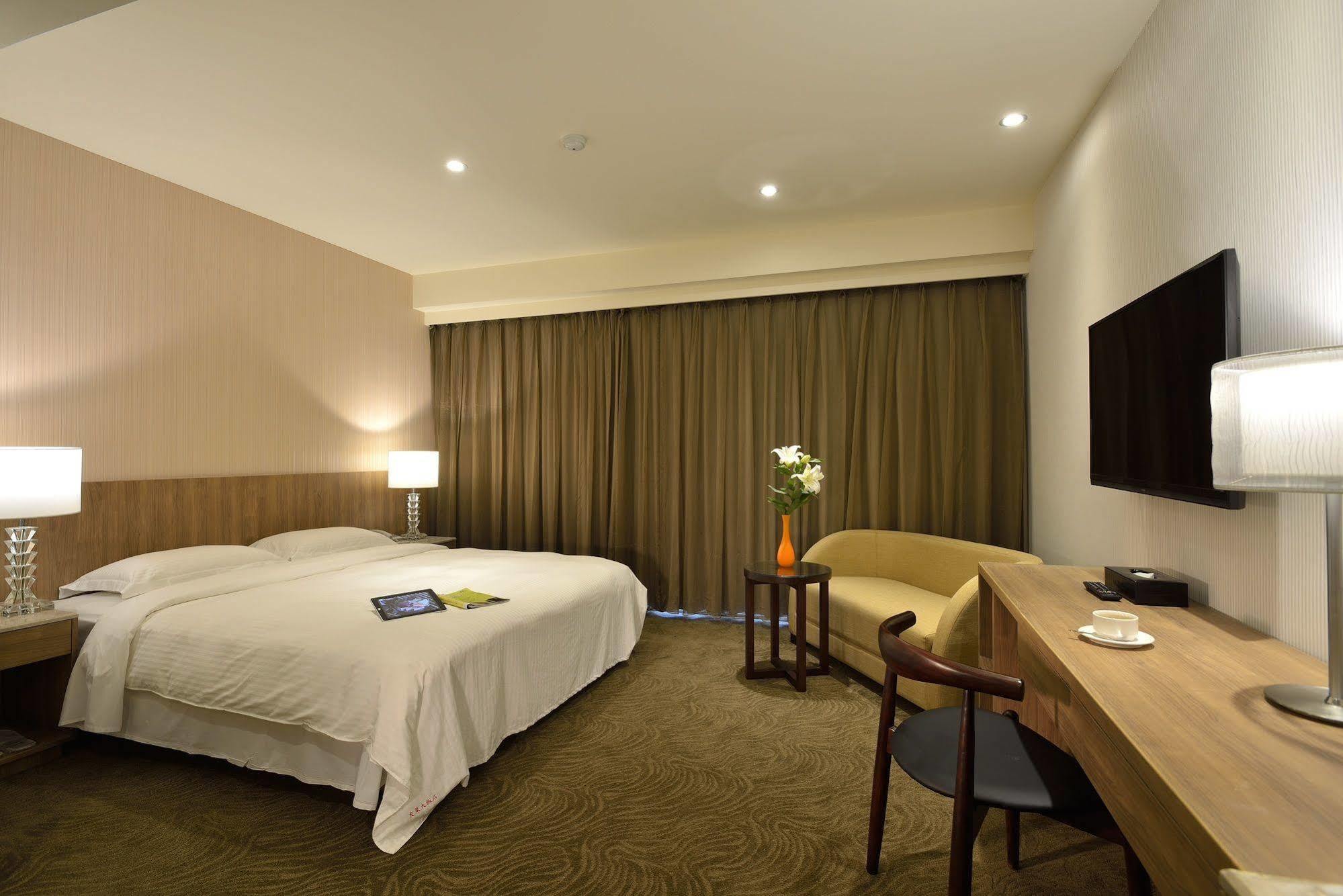 Superior Double or Twin Room City View