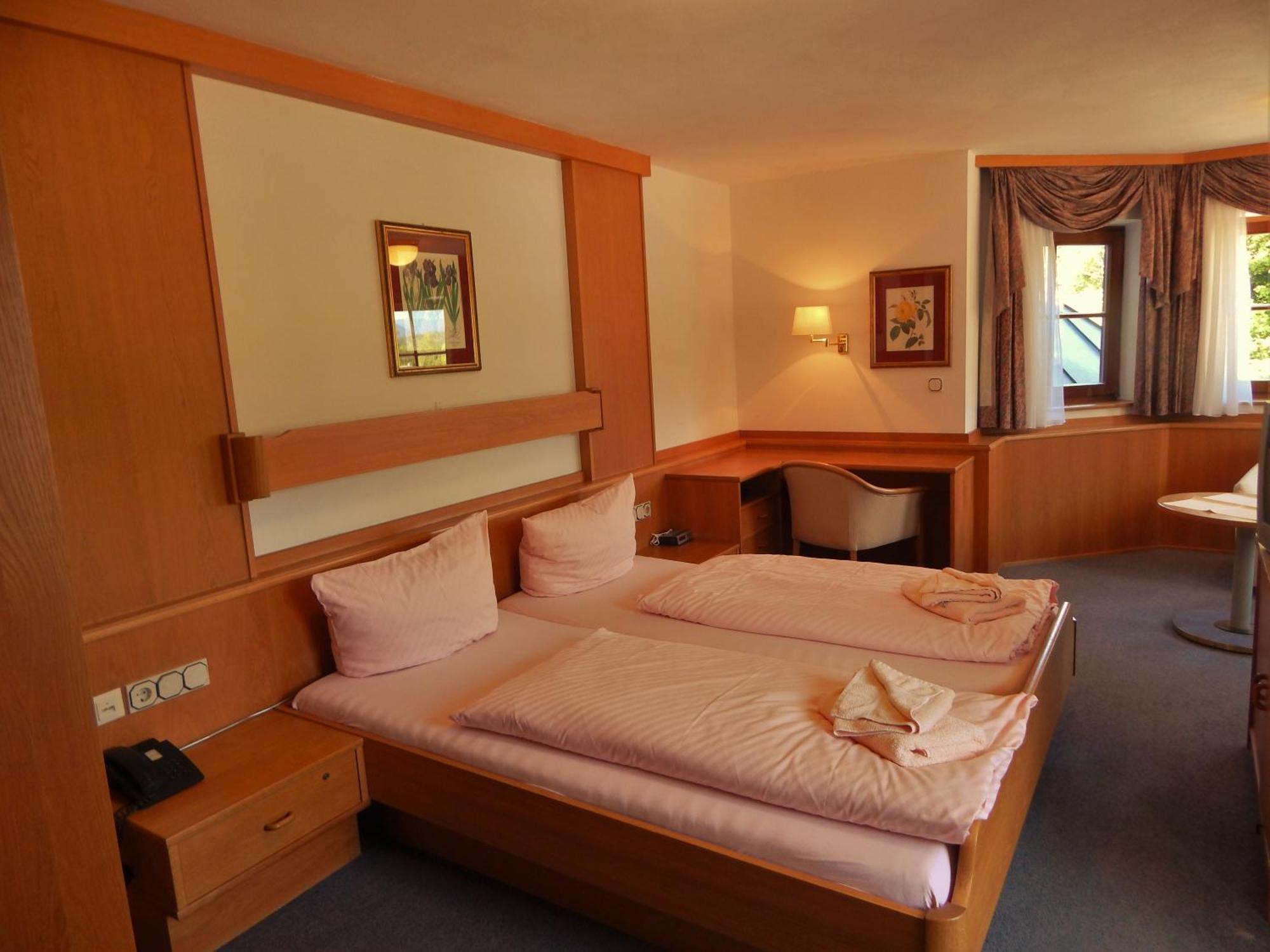 Triple Room Balcony Mountain View