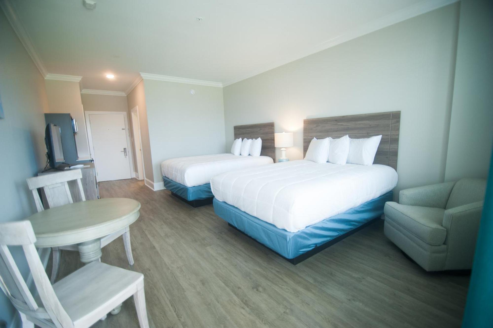 Inlet Two Queen Room